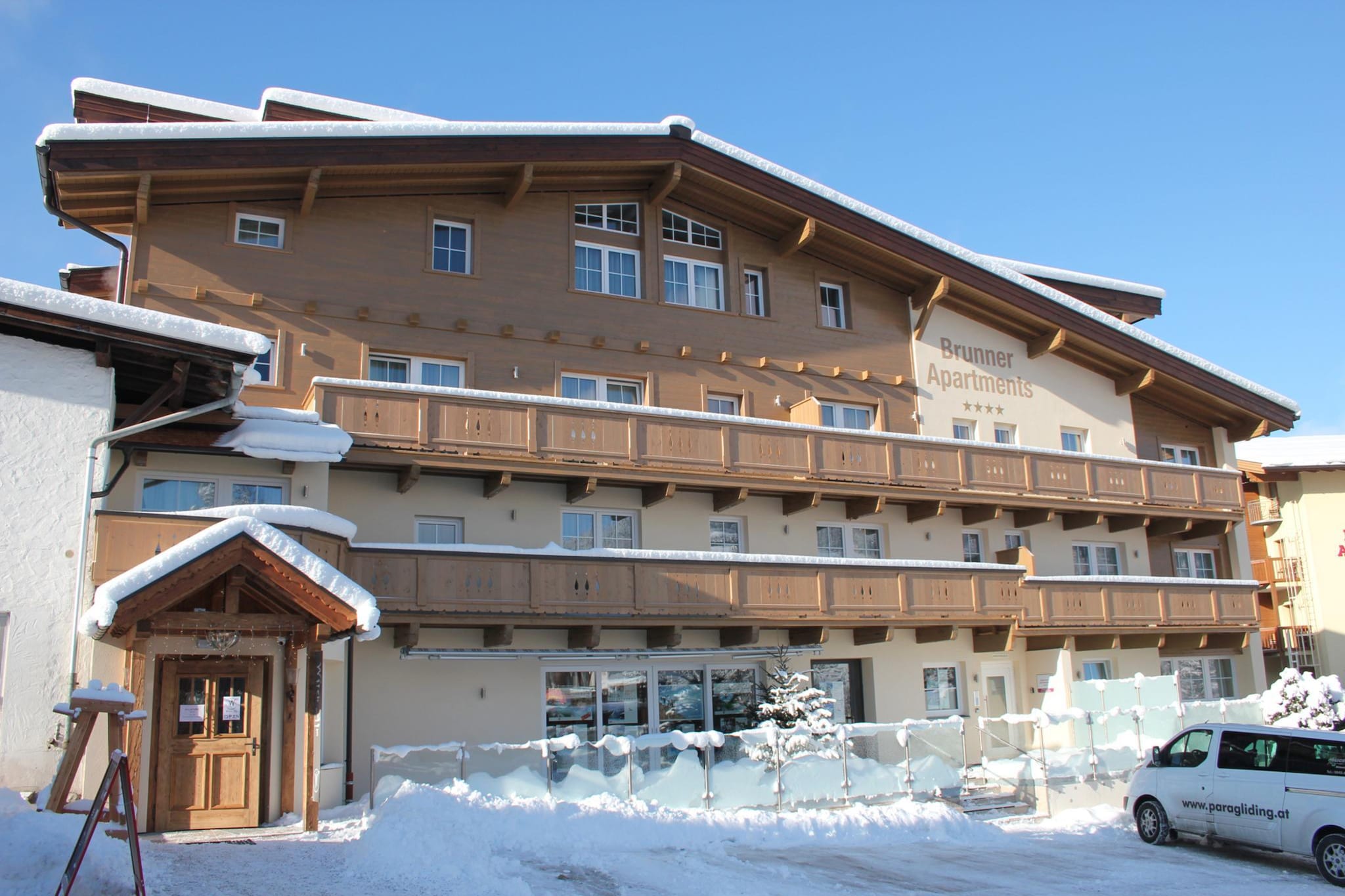 Brunner Apartment Top 5-Extérieur hiver