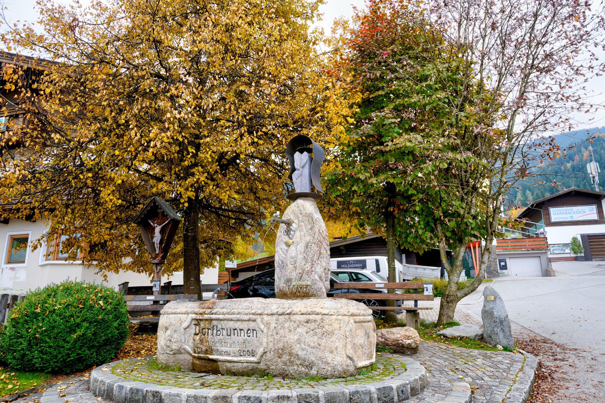 Brunner Apartment Top 5-Areas within 1km in summer