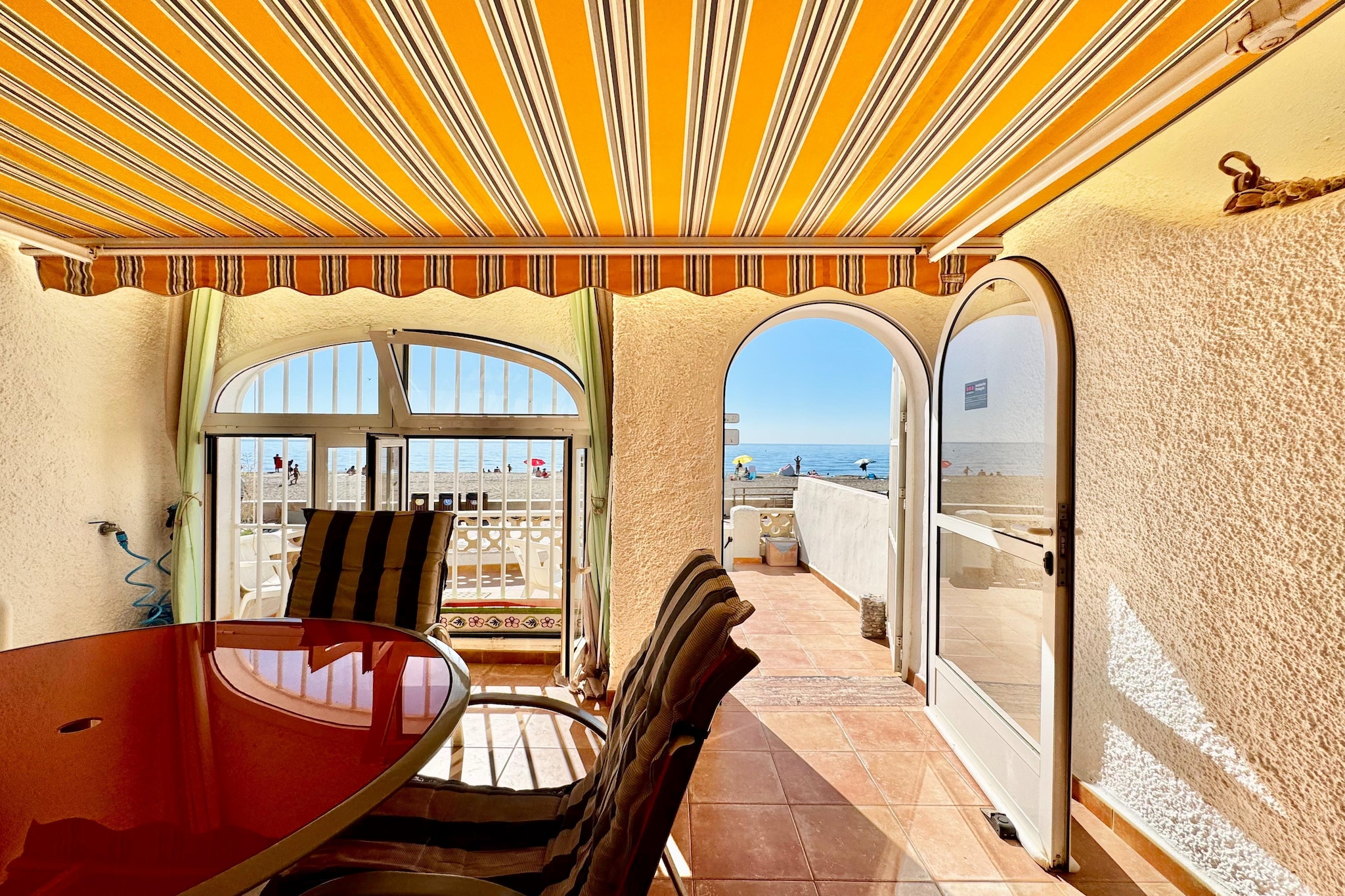 Bungalow Tropicana Club-View in summer