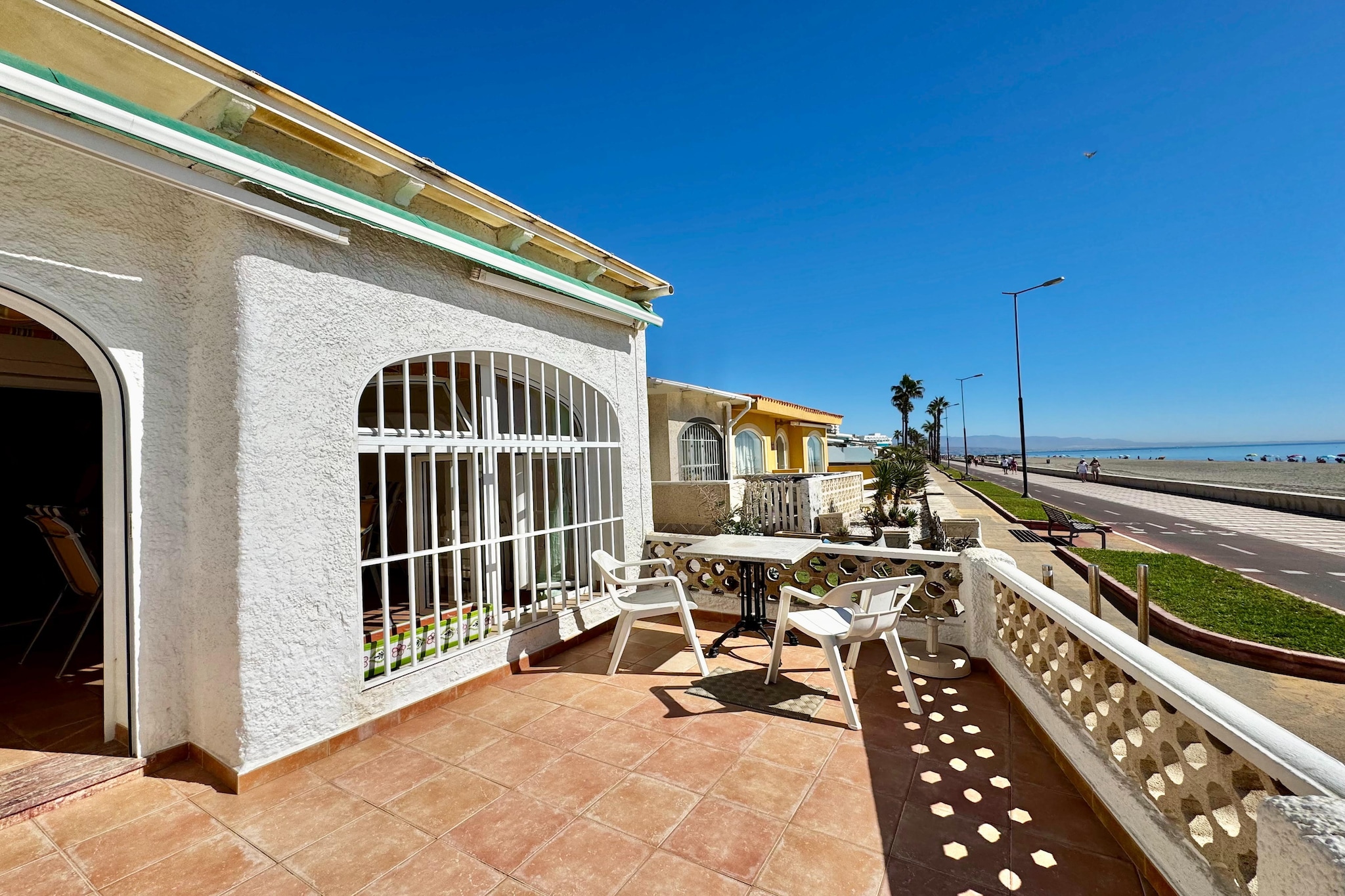 Bungalow Tropicana Club-View in summer