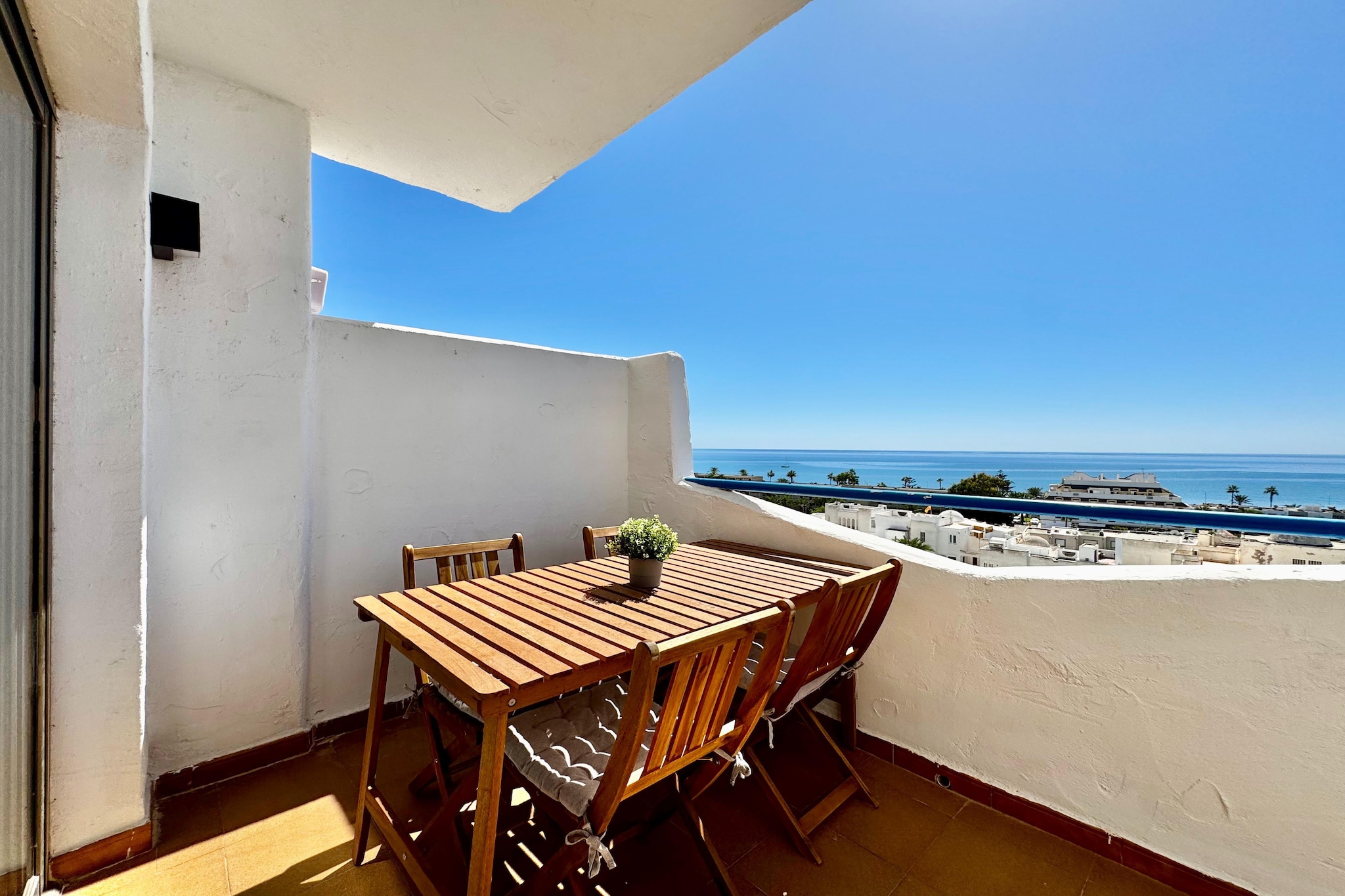 Al Baida-Terrace balcony