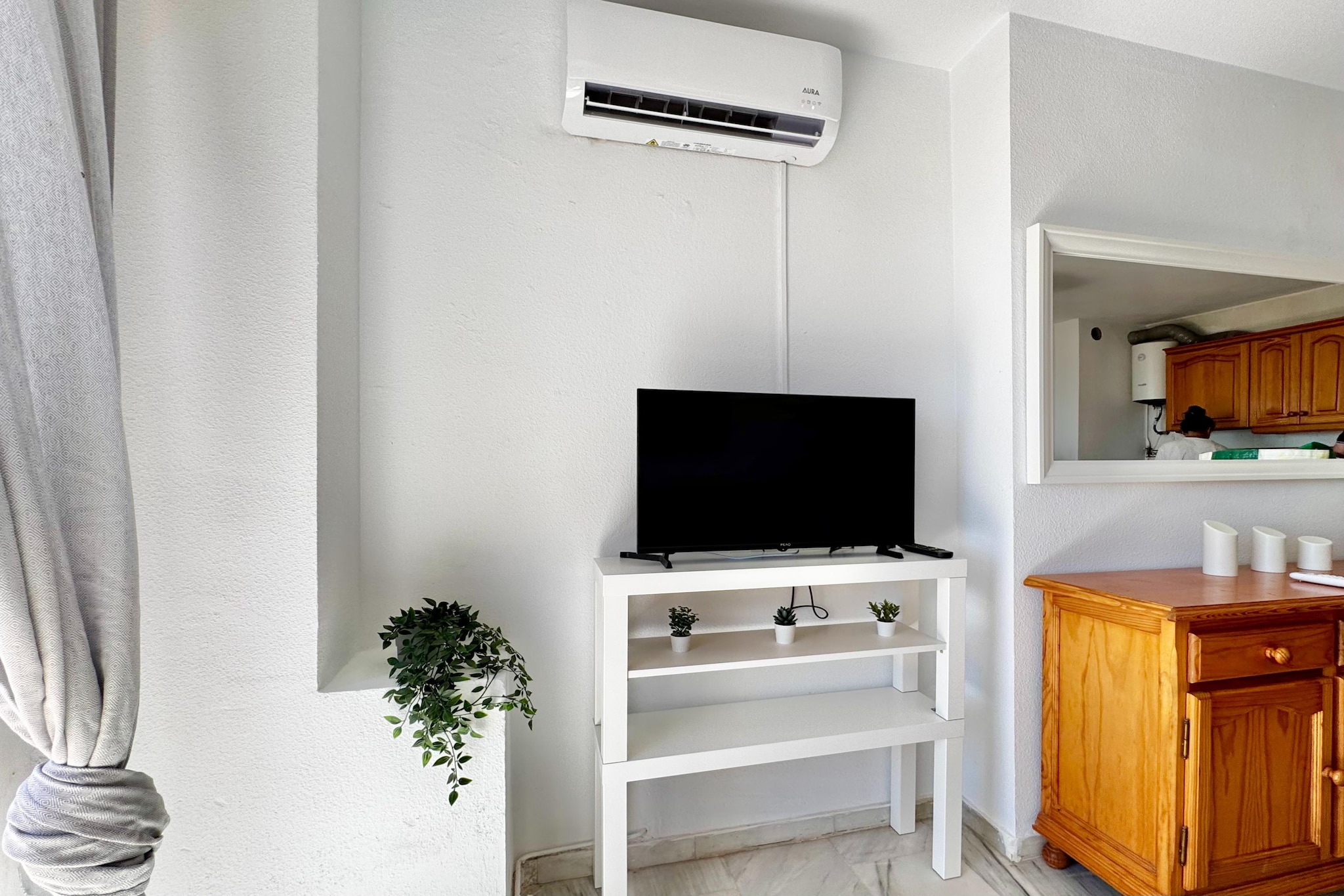 Al Baida-Living room