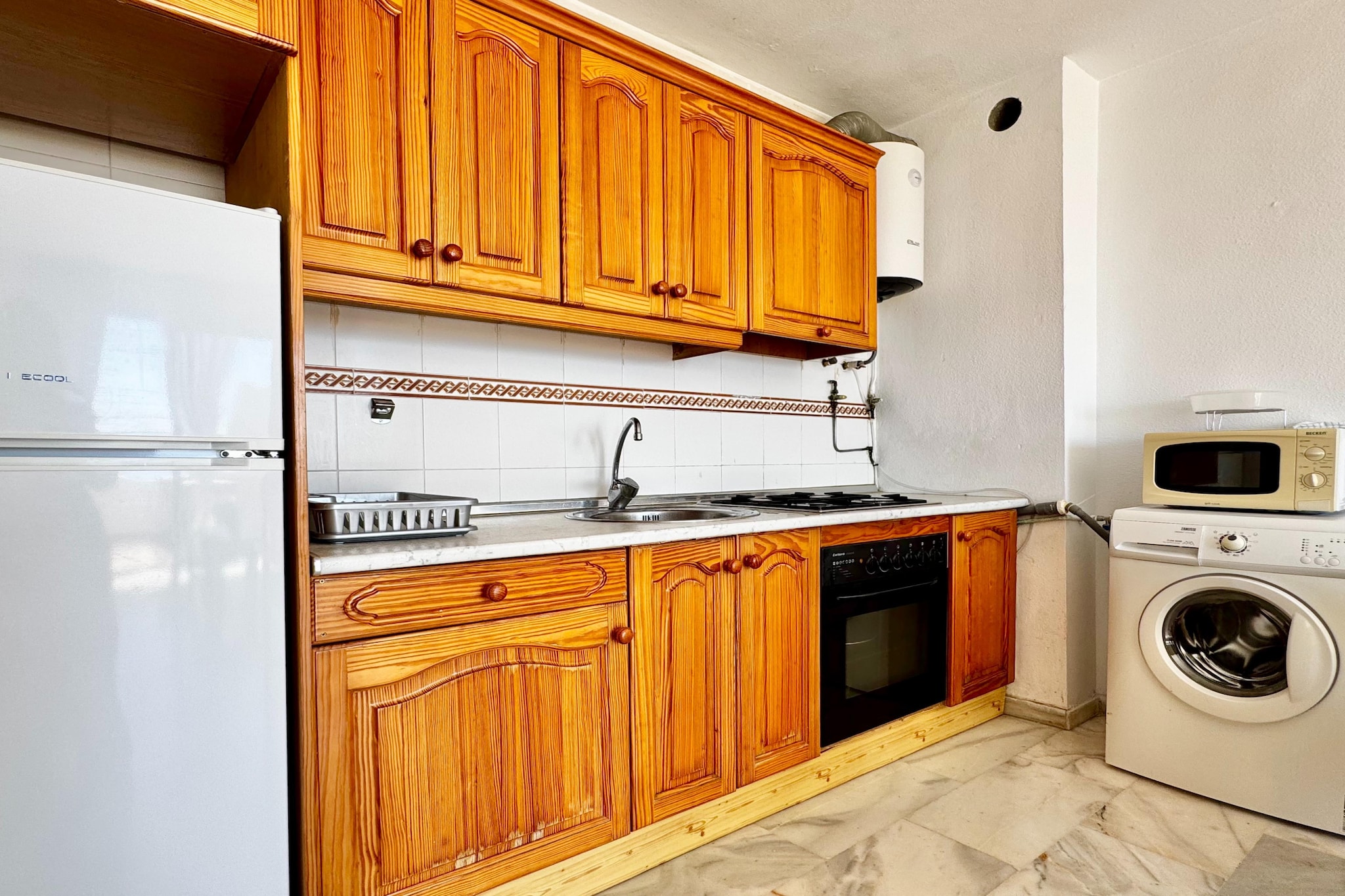Al Baida-Kitchen