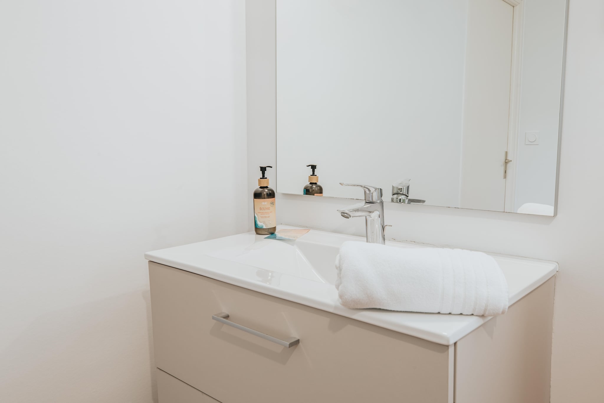Maison de Vacances à Plougonvelin-Bathroom