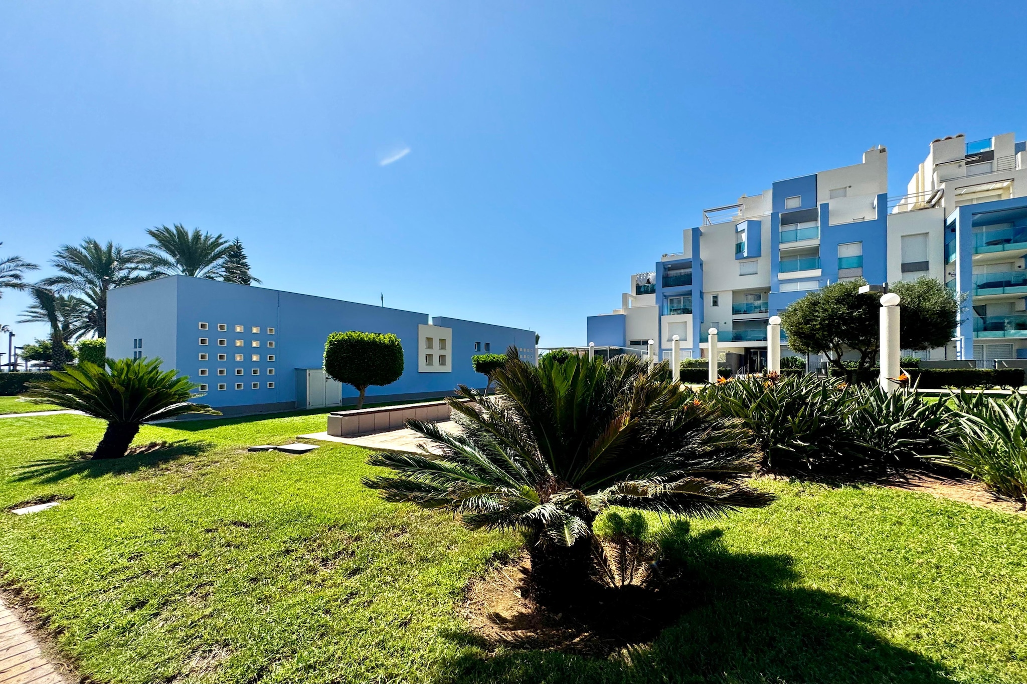 Marina Serena Golf 4-4-Tuinen zomer
