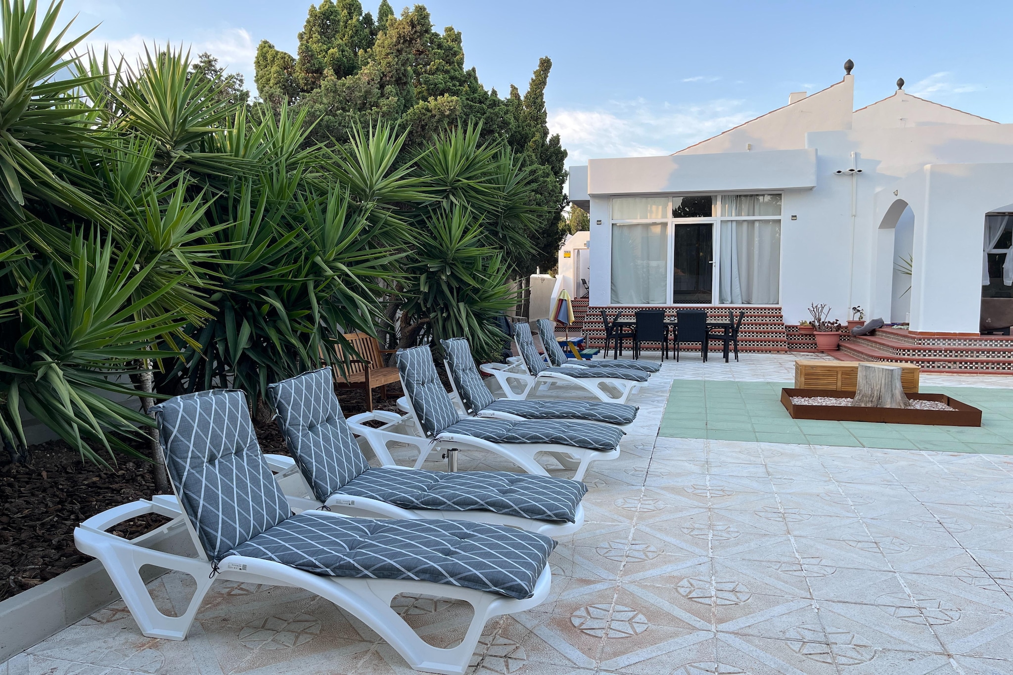Chalet Entremares-Exterior in summer