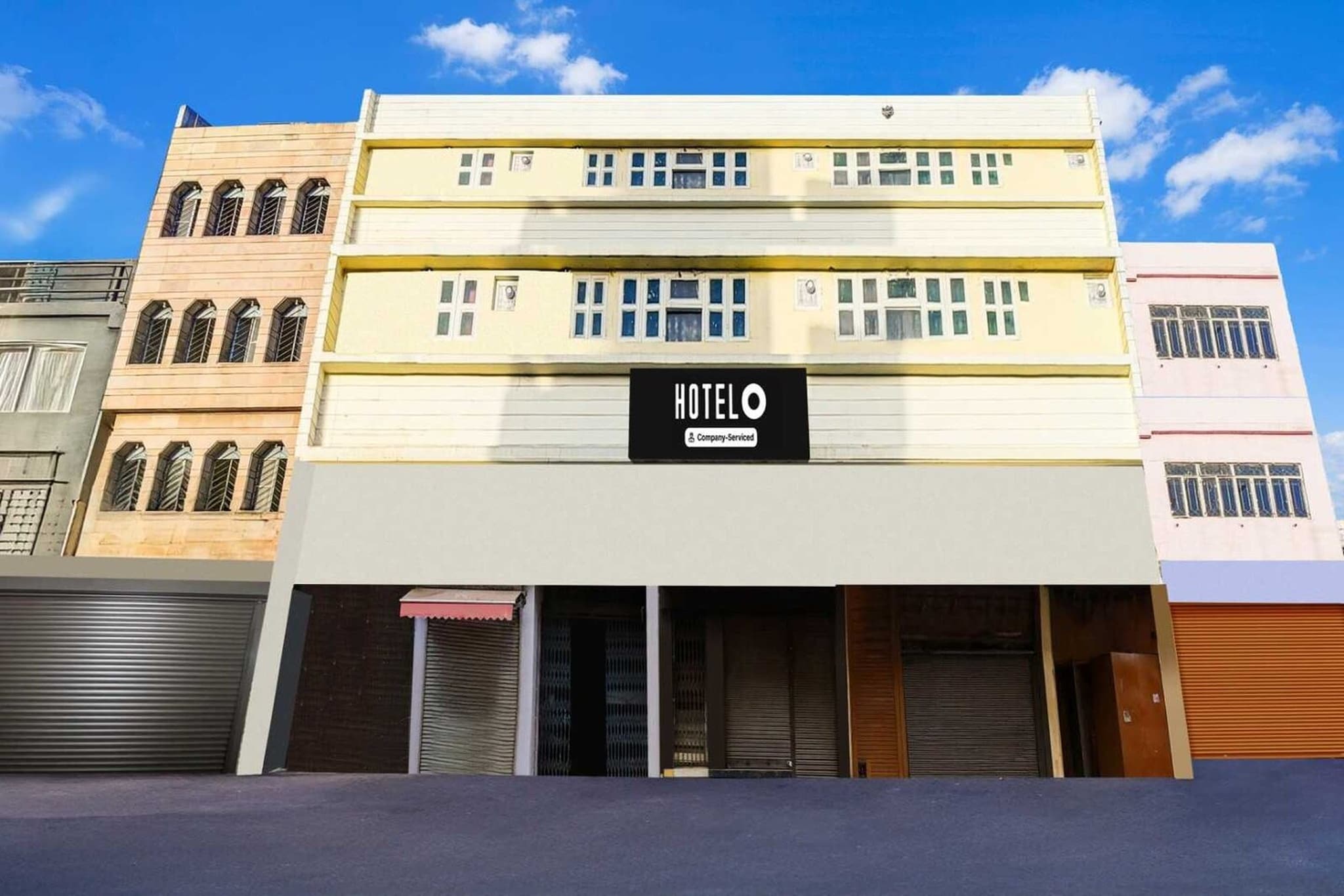 Super Hotel O Sindhi Camp