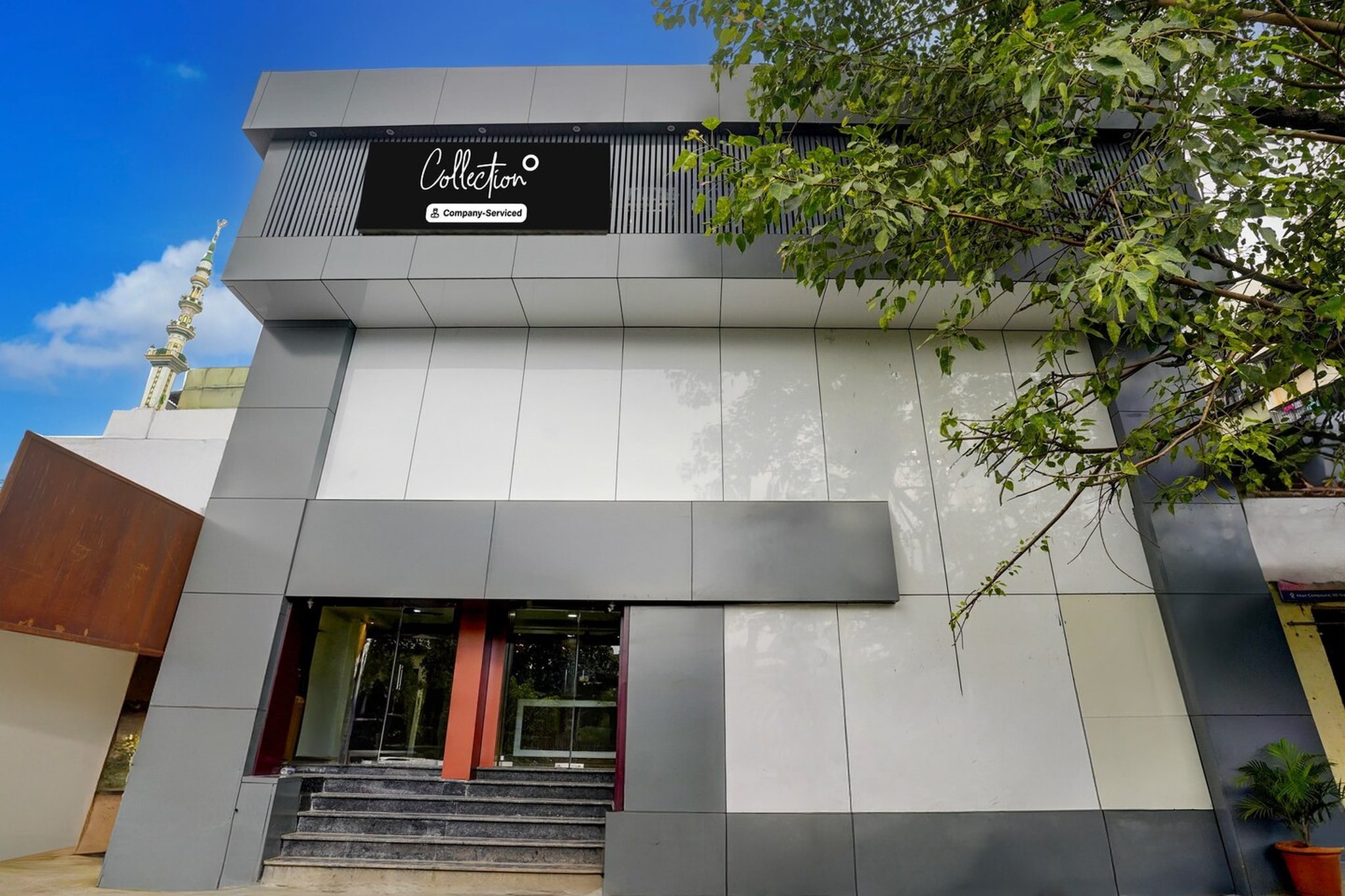 Collection O Sakinaka Mumbai Airport T2