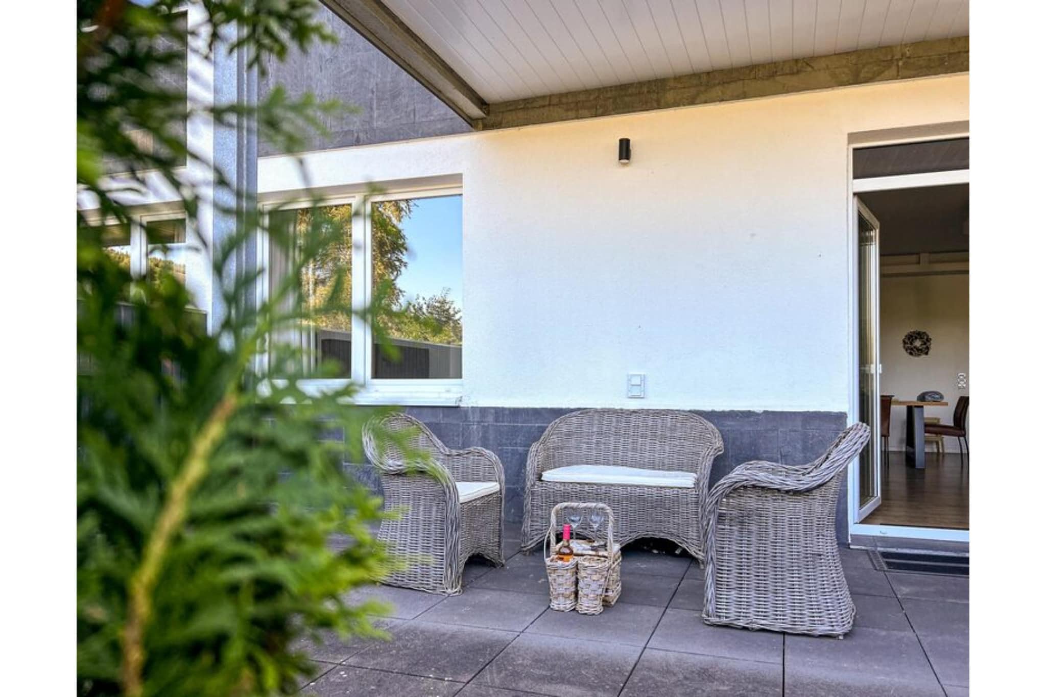 Residenz Zuschen A-Terrasse / balcon