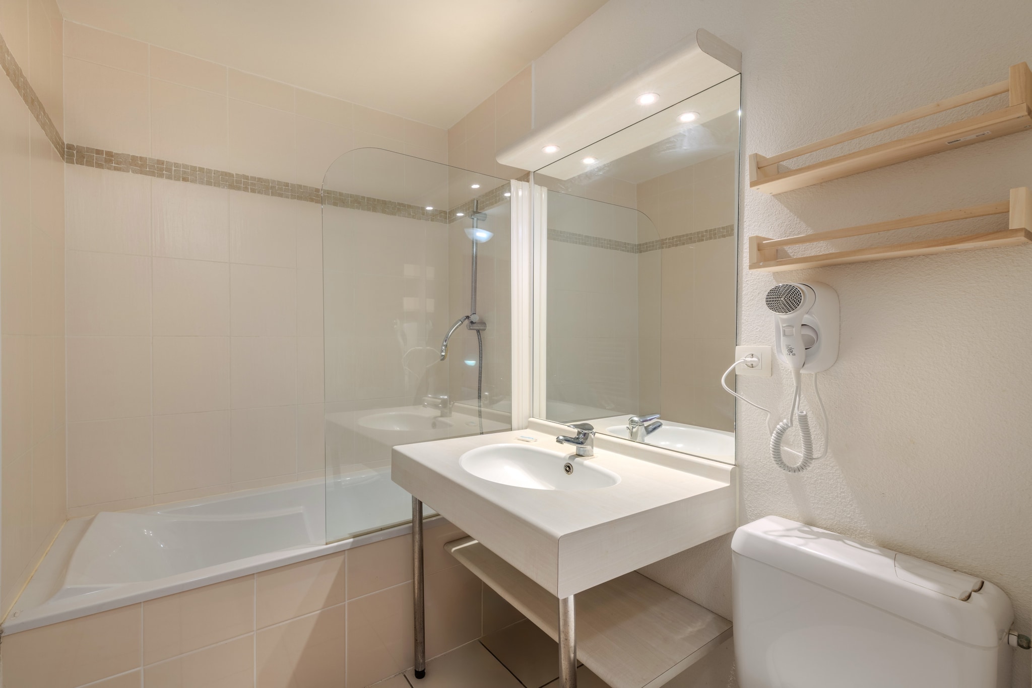 D. de Bertheaume N°413 - 2P5-Badkamer