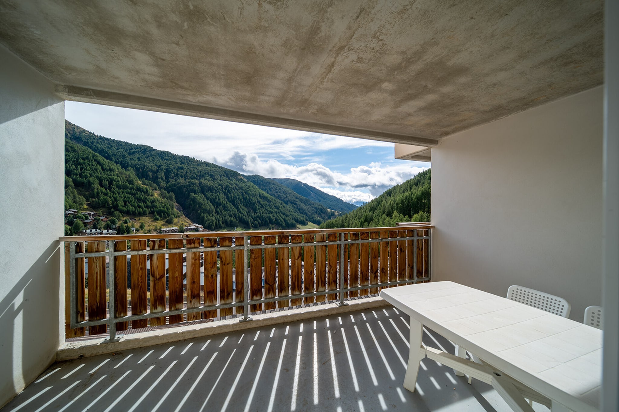 Cozy 2- bedroom Mountain Apartment in Allos.