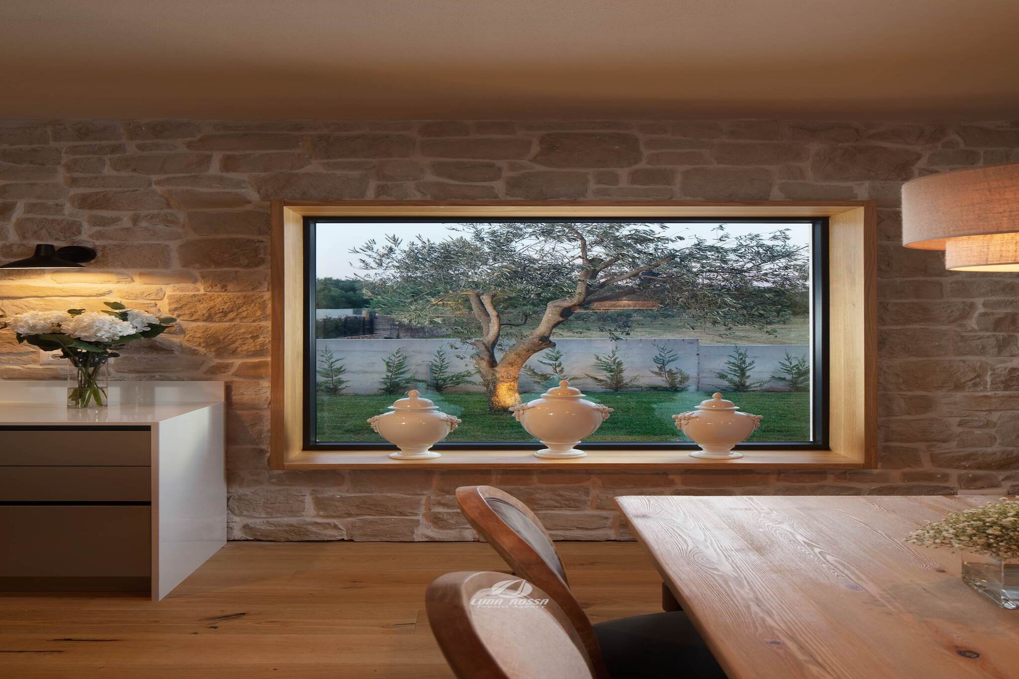 Casa Novita-Dining room