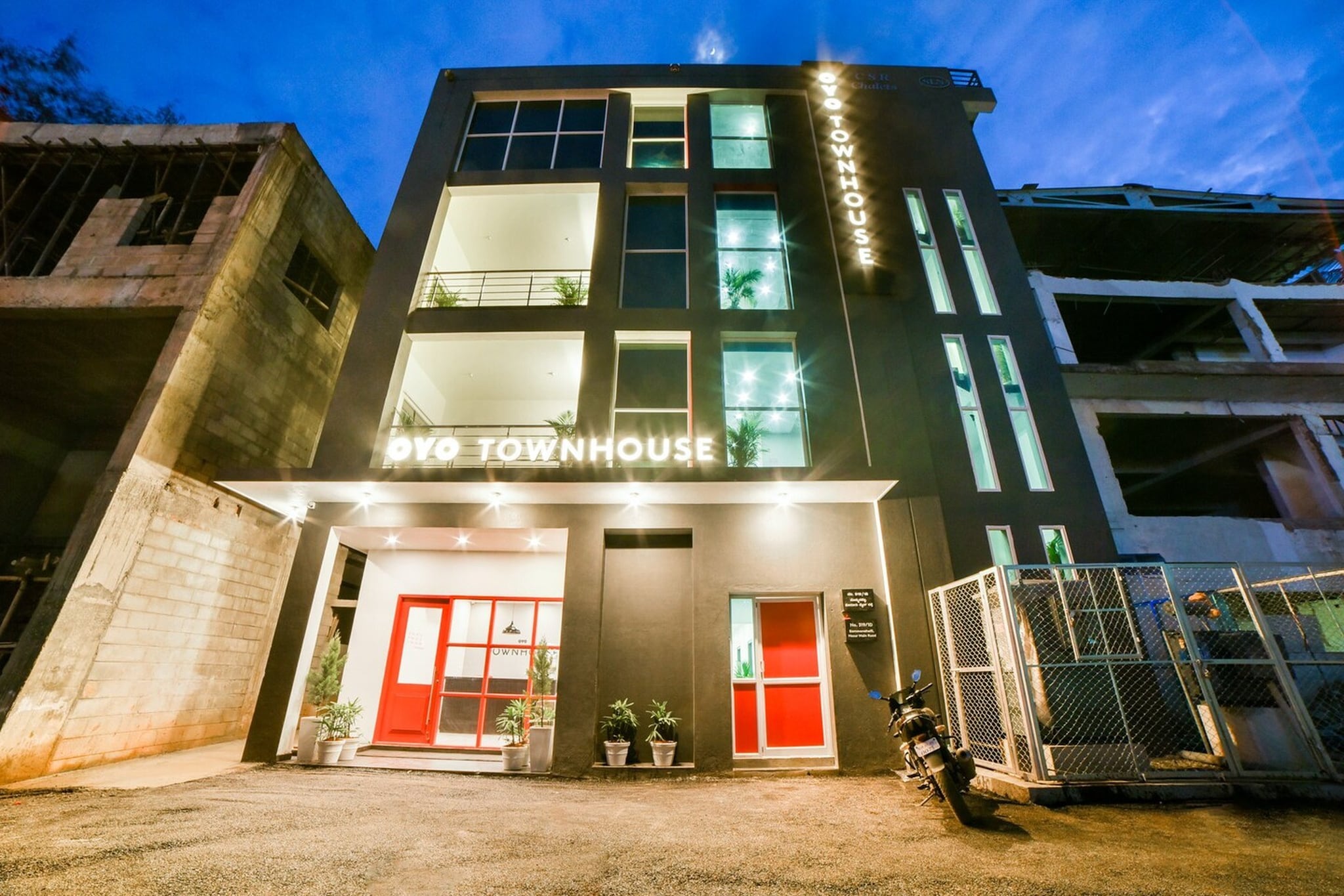 Townhouse Hosur Main Road Bommanahalli