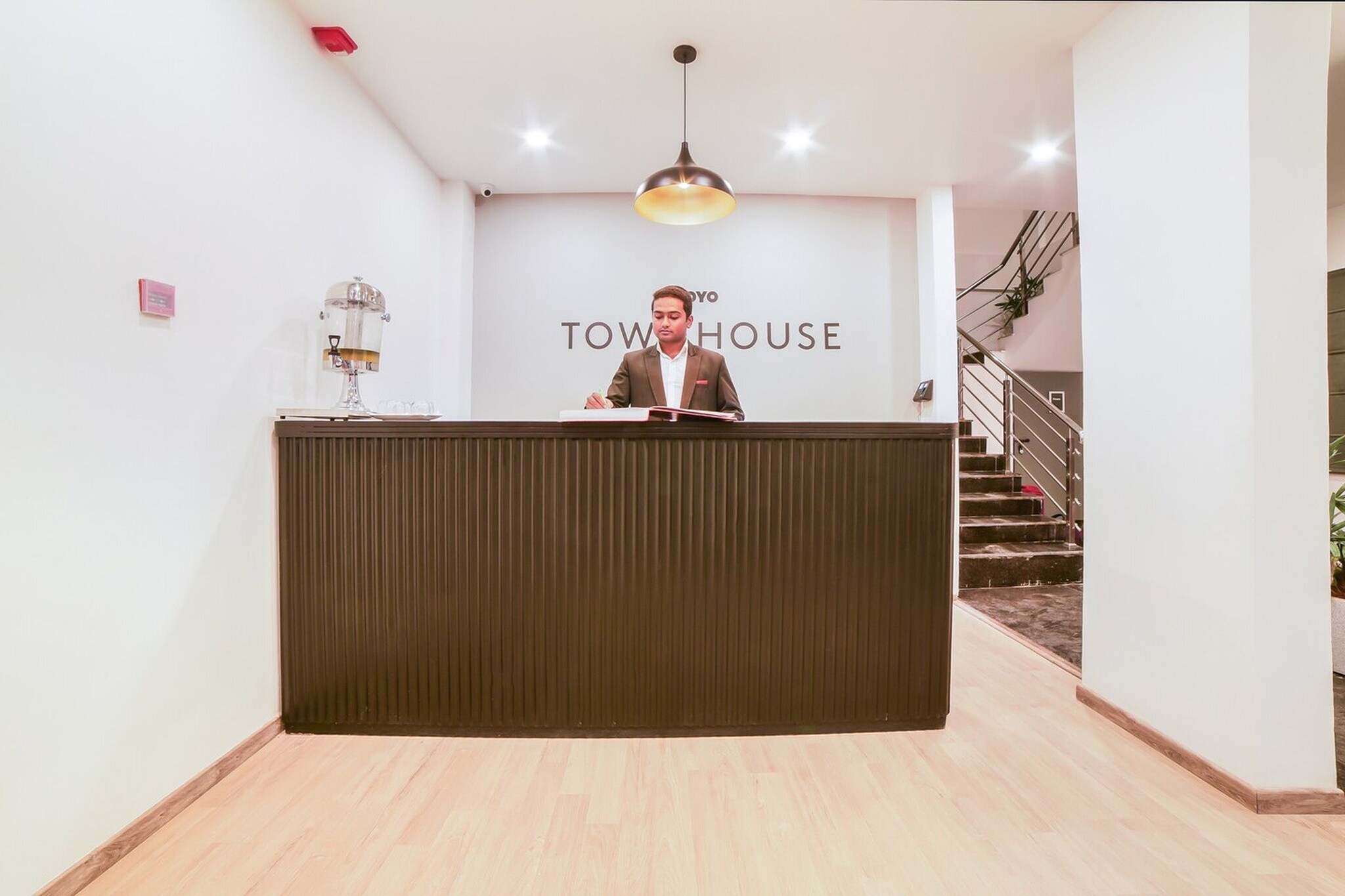 Ground floor: (bedroom(double bed, TV, seating area, air conditioning, telephone), bathroom(bathtub or shower, shower, washbasin, toilet, Towels incl., shampoo, body soap, hot water), lift)