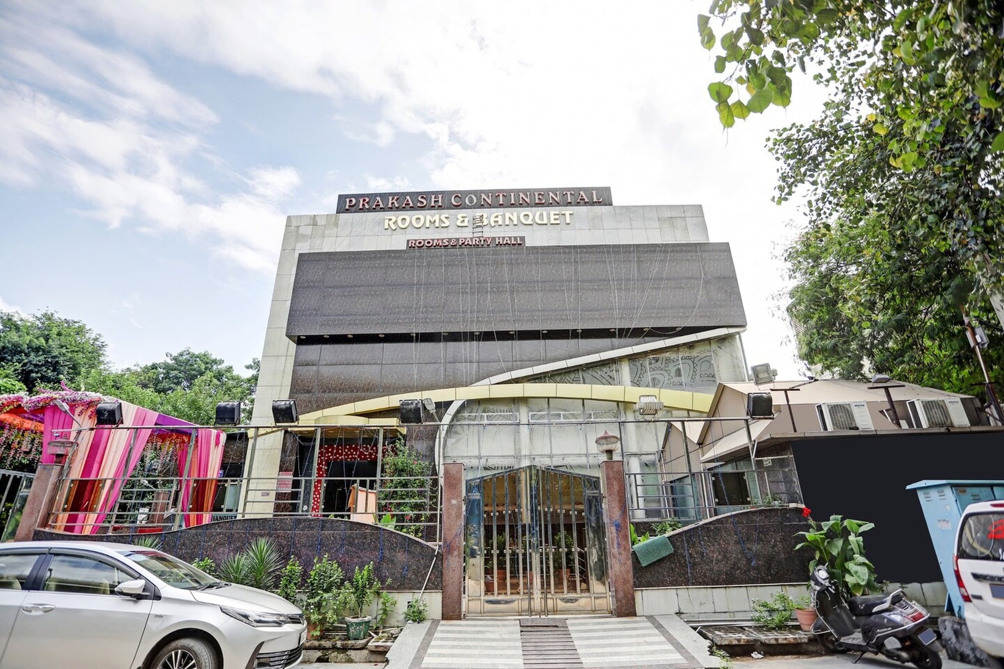 Townhouse Prakash continental