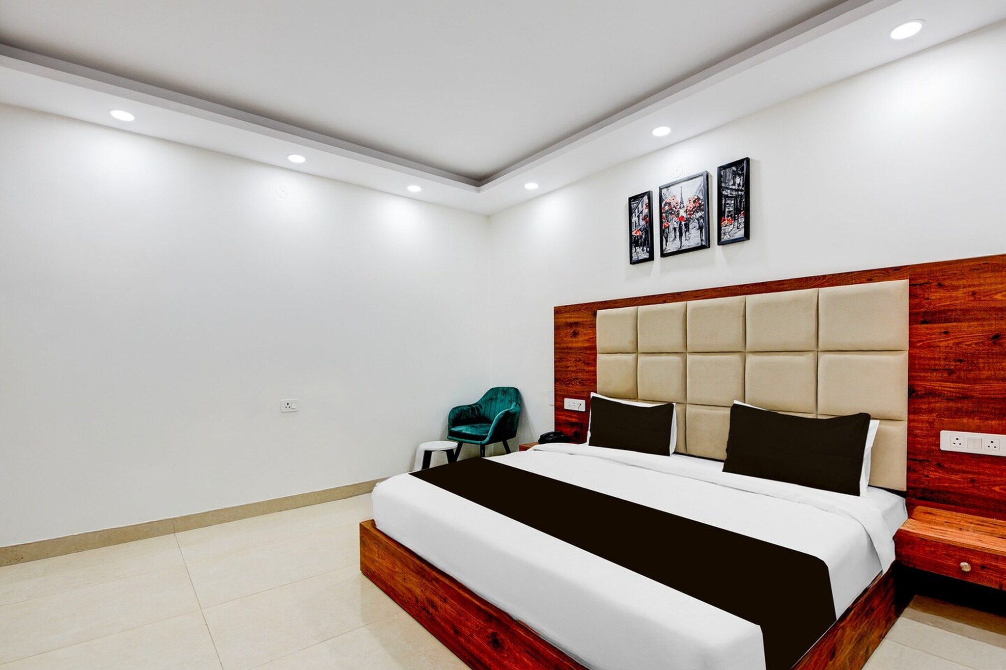 Collection O Hotel Evergreen