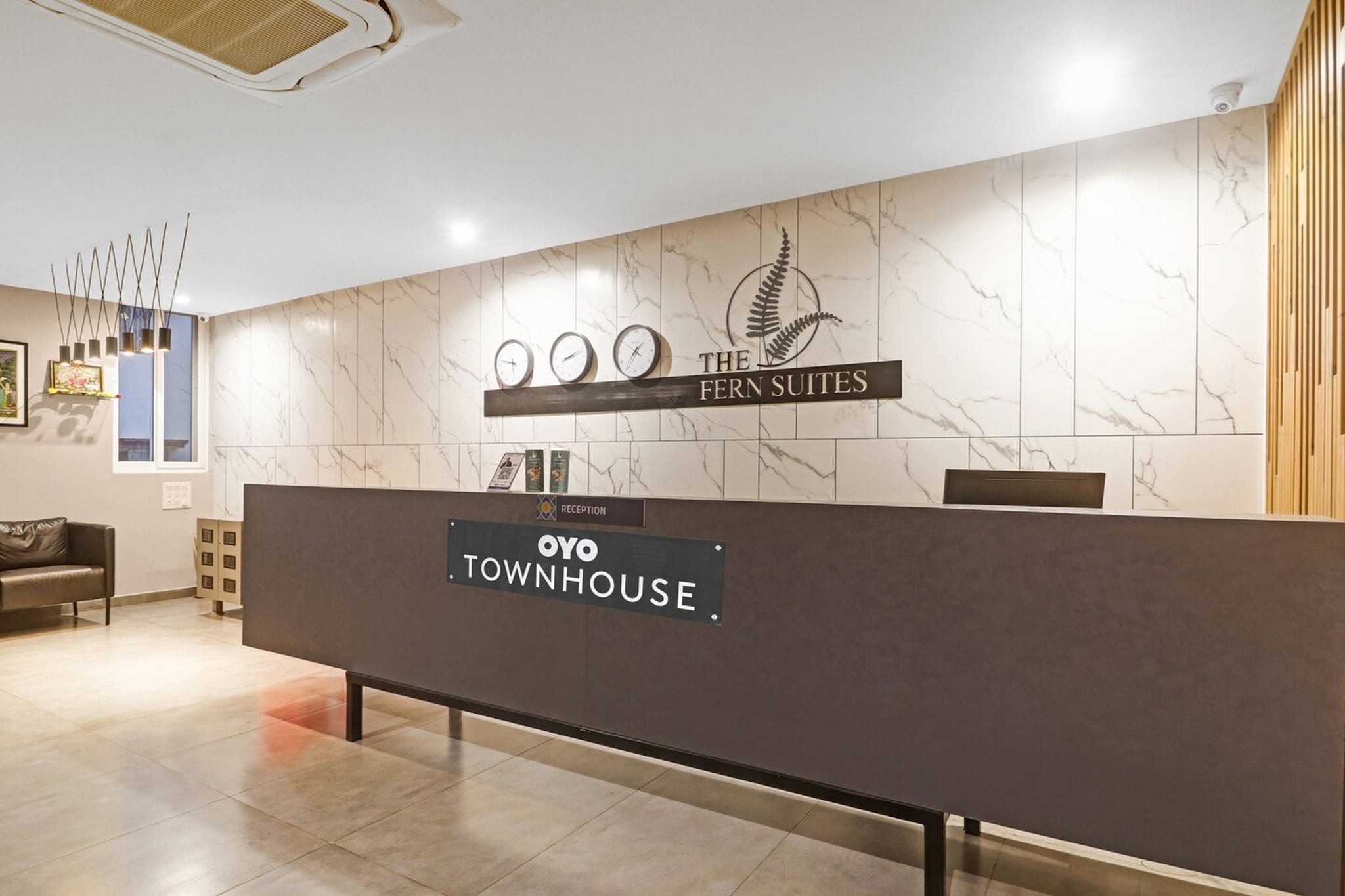 Ground floor: (bedroom(double bed, TV, seating area, electric kettle, air conditioning, telephone), bathroom(bathtub or shower, shower, washbasin, toilet, Towels incl., shampoo, body soap, hot water), lift)