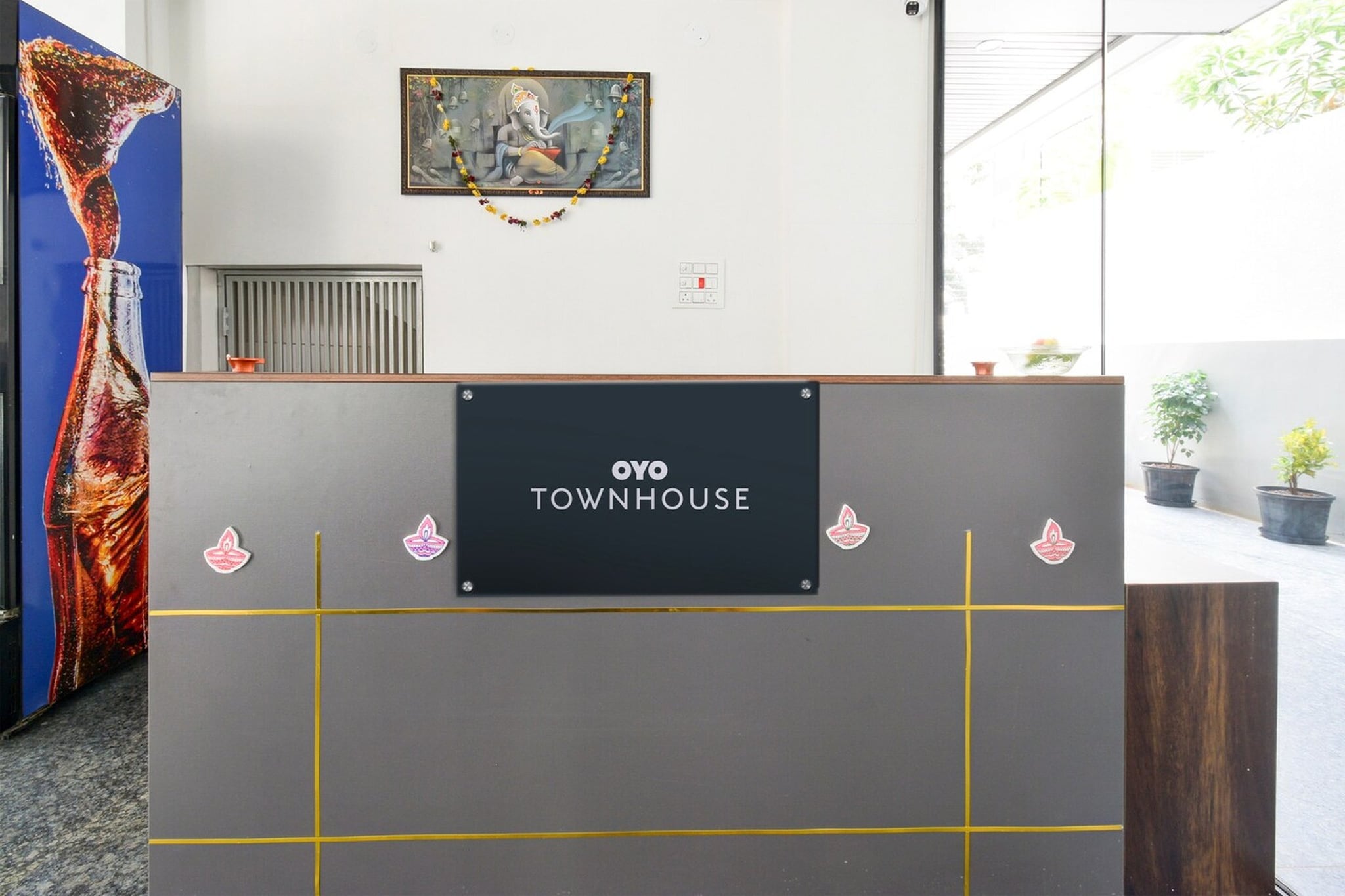 Ground floor: (bedroom(double bed, TV, seating area, air conditioning, telephone), bathroom(bathtub or shower, shower, washbasin, toilet, Towels incl., shampoo, body soap, hot water), lift)