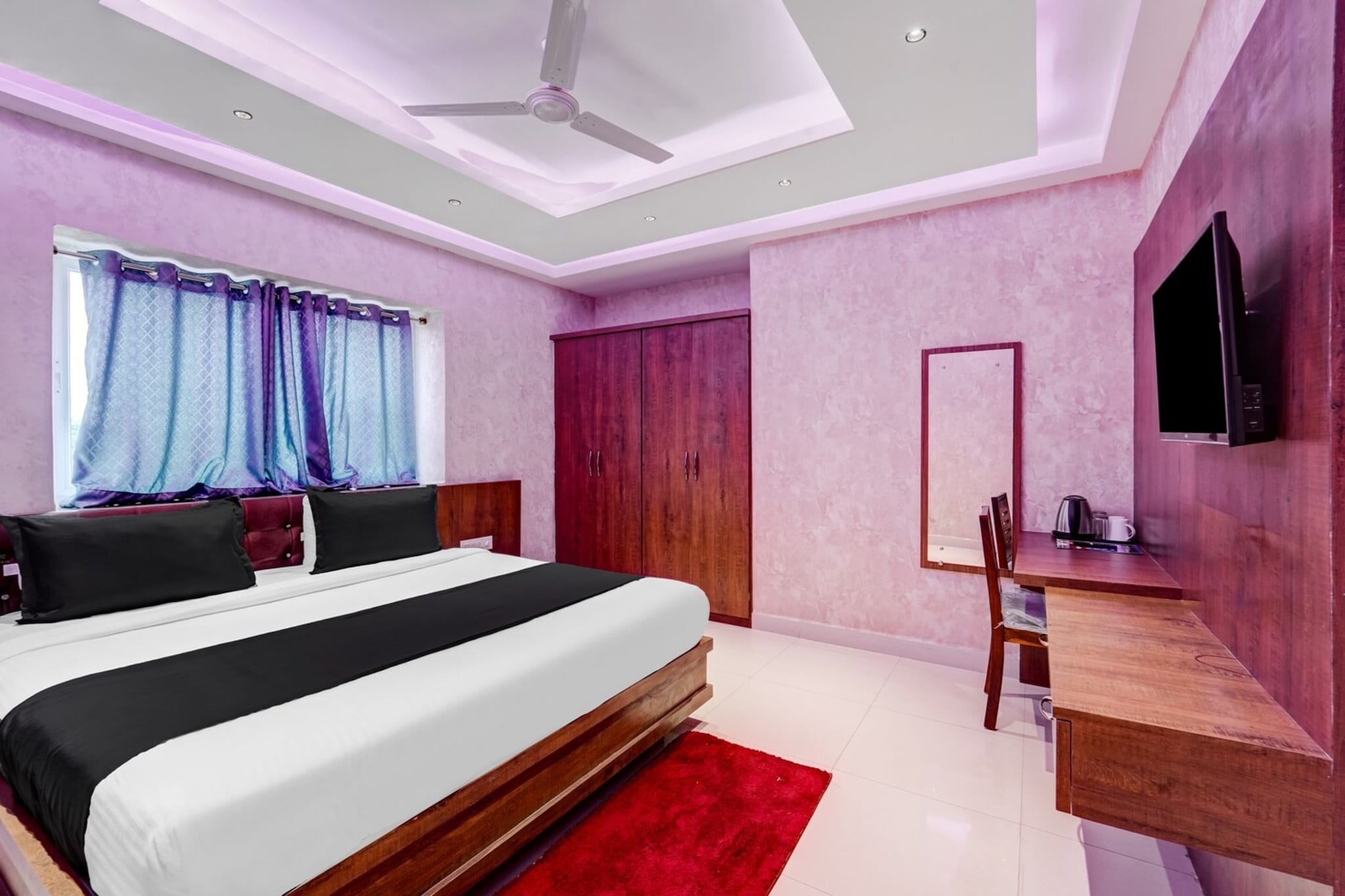 Super Townhouse La Vista