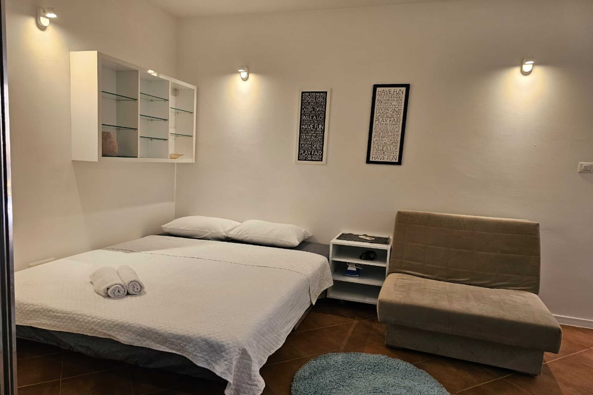 Chic & Sleek Apartments in Kotor - Studio Apartment with Balcony 2