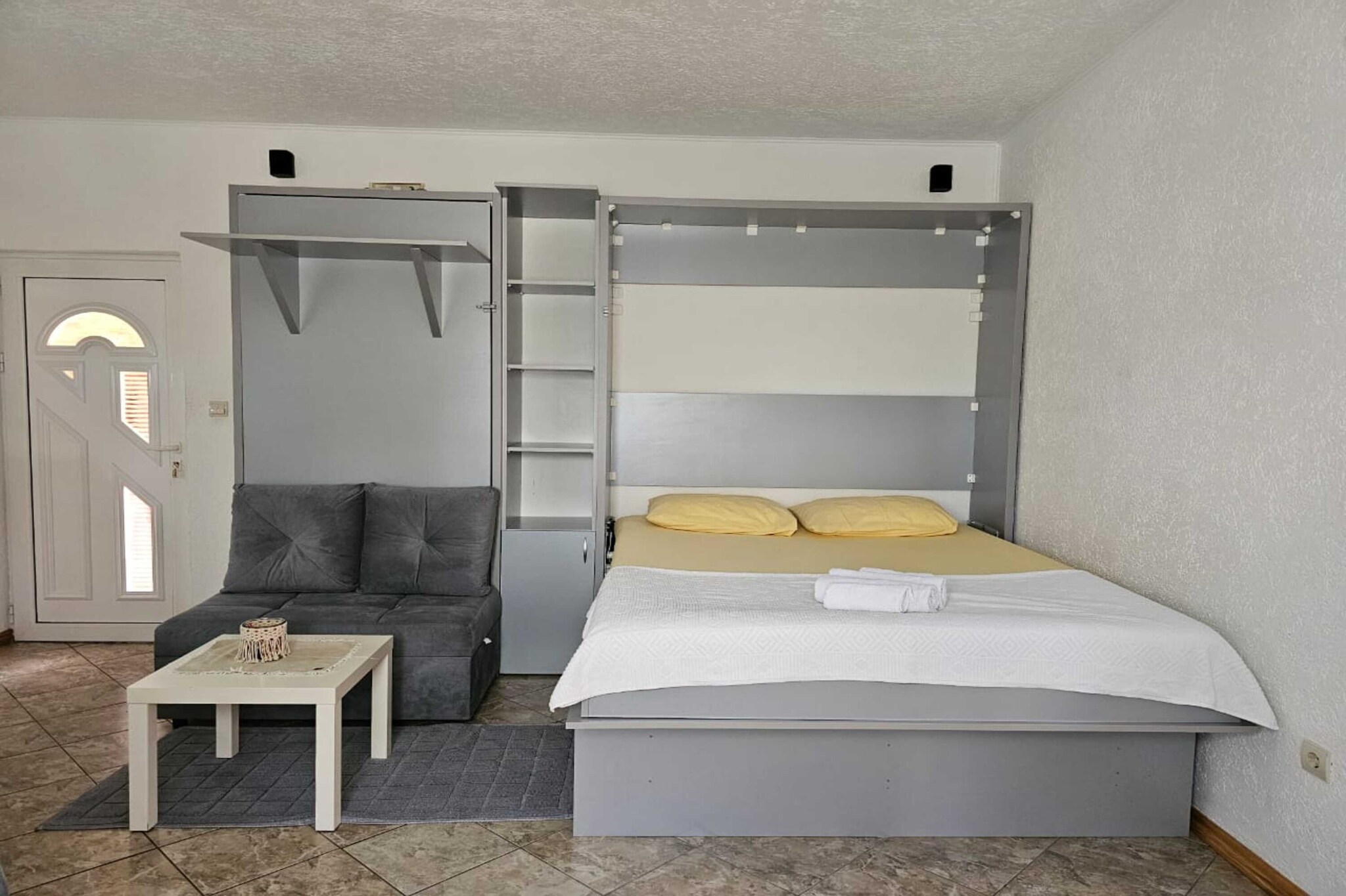 Chic & Sleek Apartments in Kotor - Studio Apartment with Balcony 2