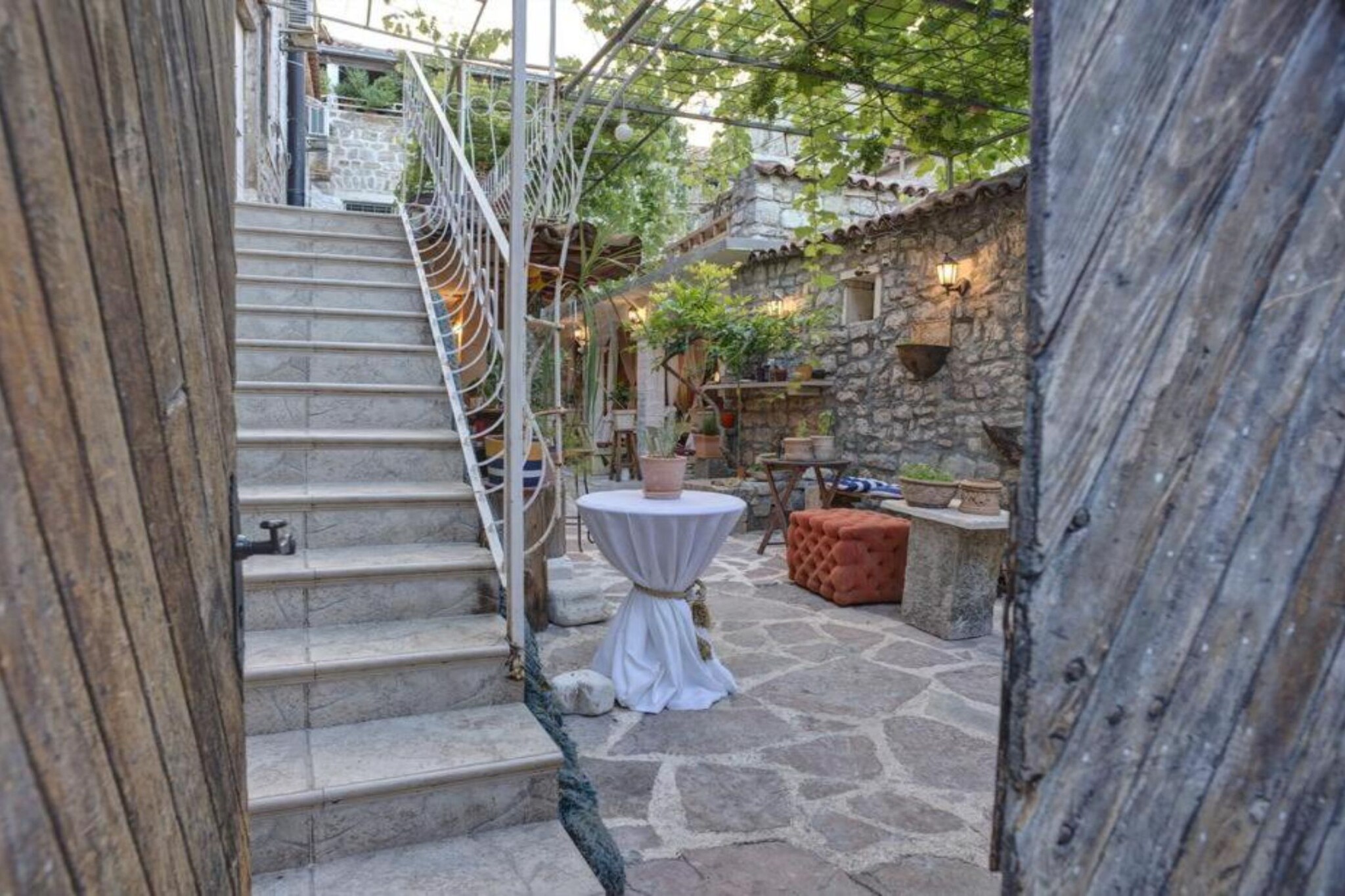 Quaint & Affordable Stay in Budva Traditional Stone House - Comfort Double Room 4-Terras