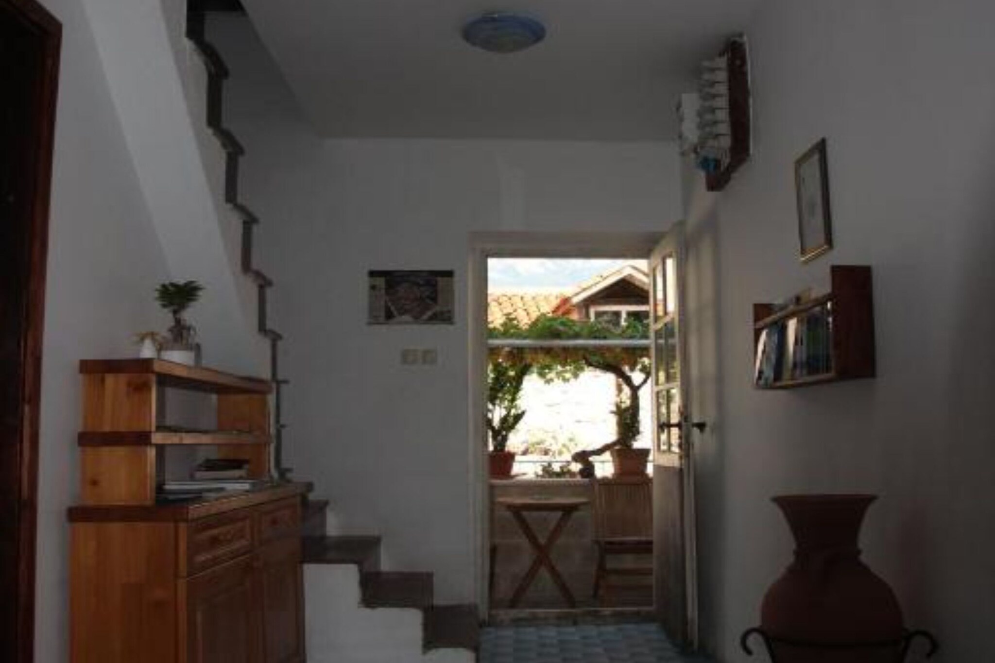Quaint & Affordable Stay in Budva Traditional Stone House - Family Room 2-Buitenlucht