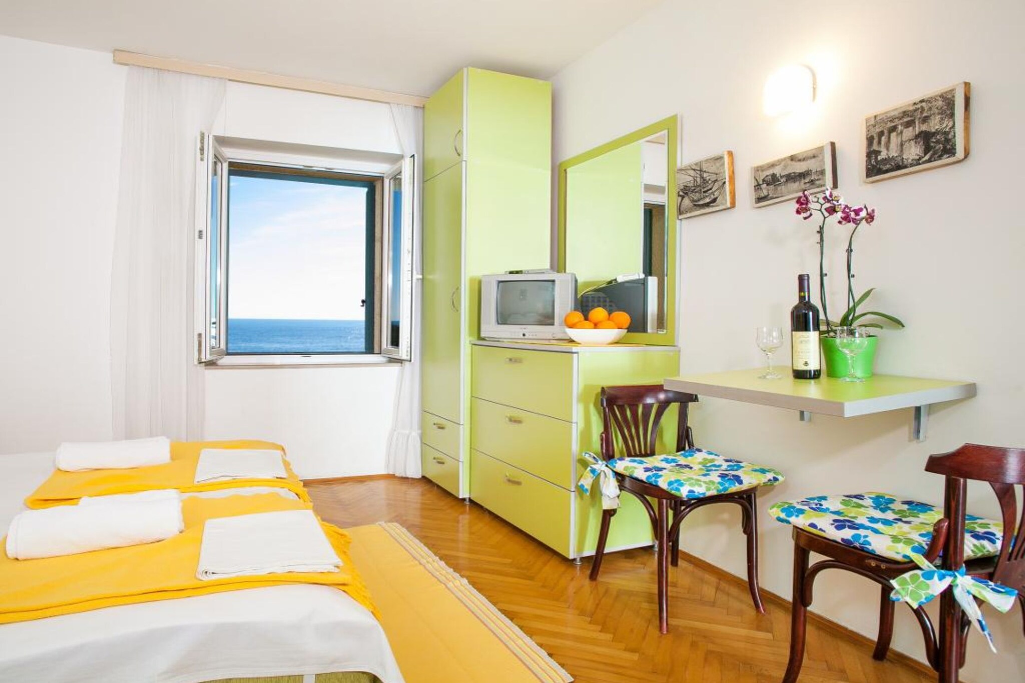 Comfortable Stay with Sea View in Petrovac - Standard Studio with Shared Balcony 1-Slaapkamer