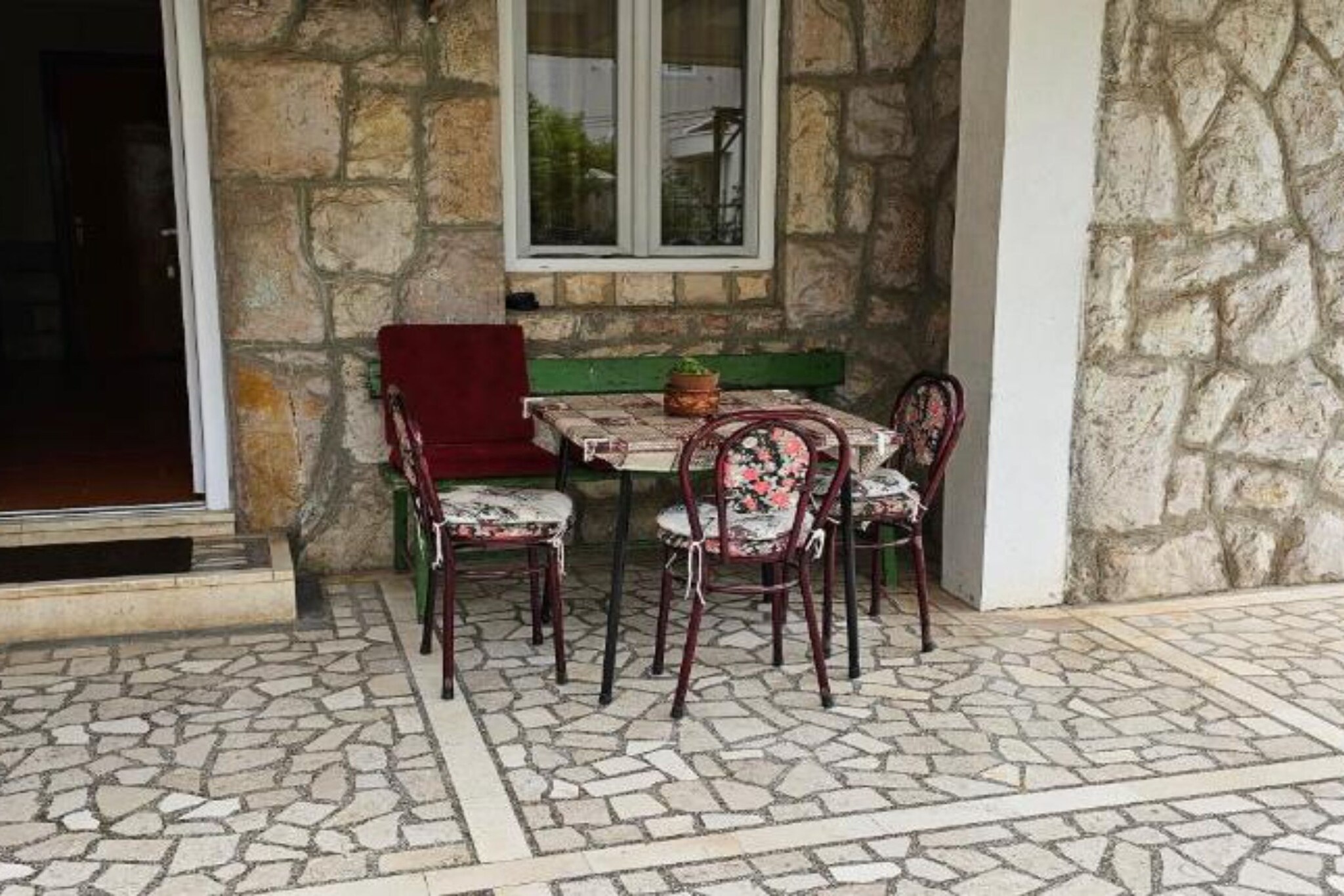 Tivat Bliss Apartments Close to Beach - Two Bedroom Apartment-Terras