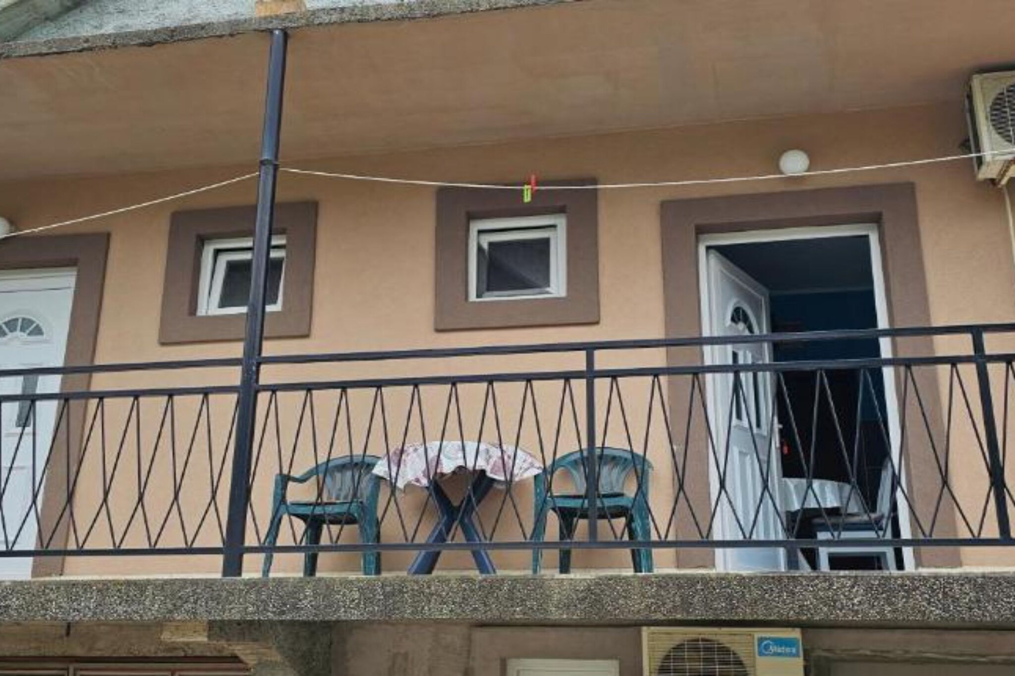 Tivat Bliss Apartments Close to Beach - One Bedroom Apartment 2-Terrasbalkon