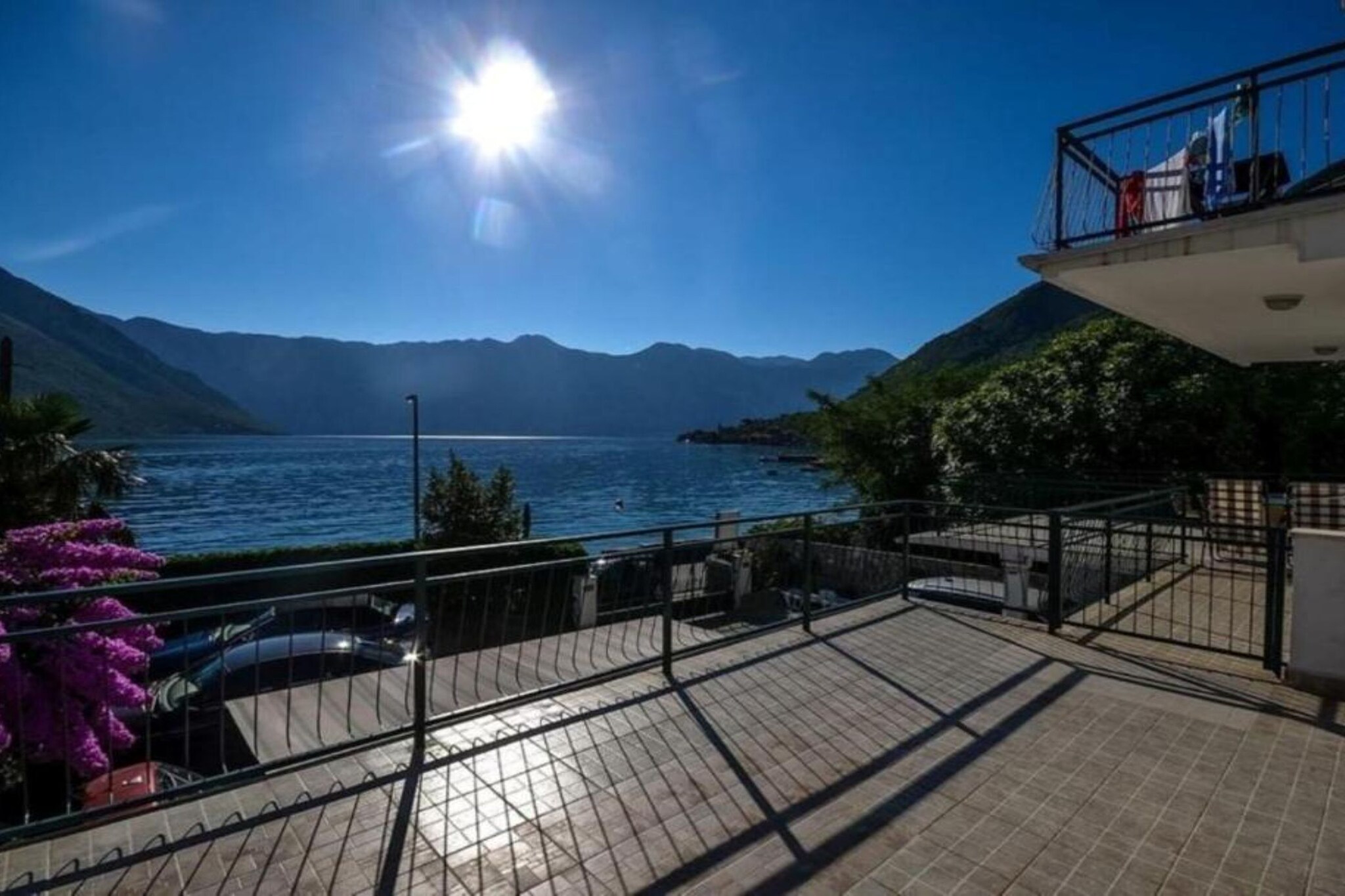 Charming Seaside Escape in Kotor - One Bedroom Apartment with Garden 3-Buitenlucht