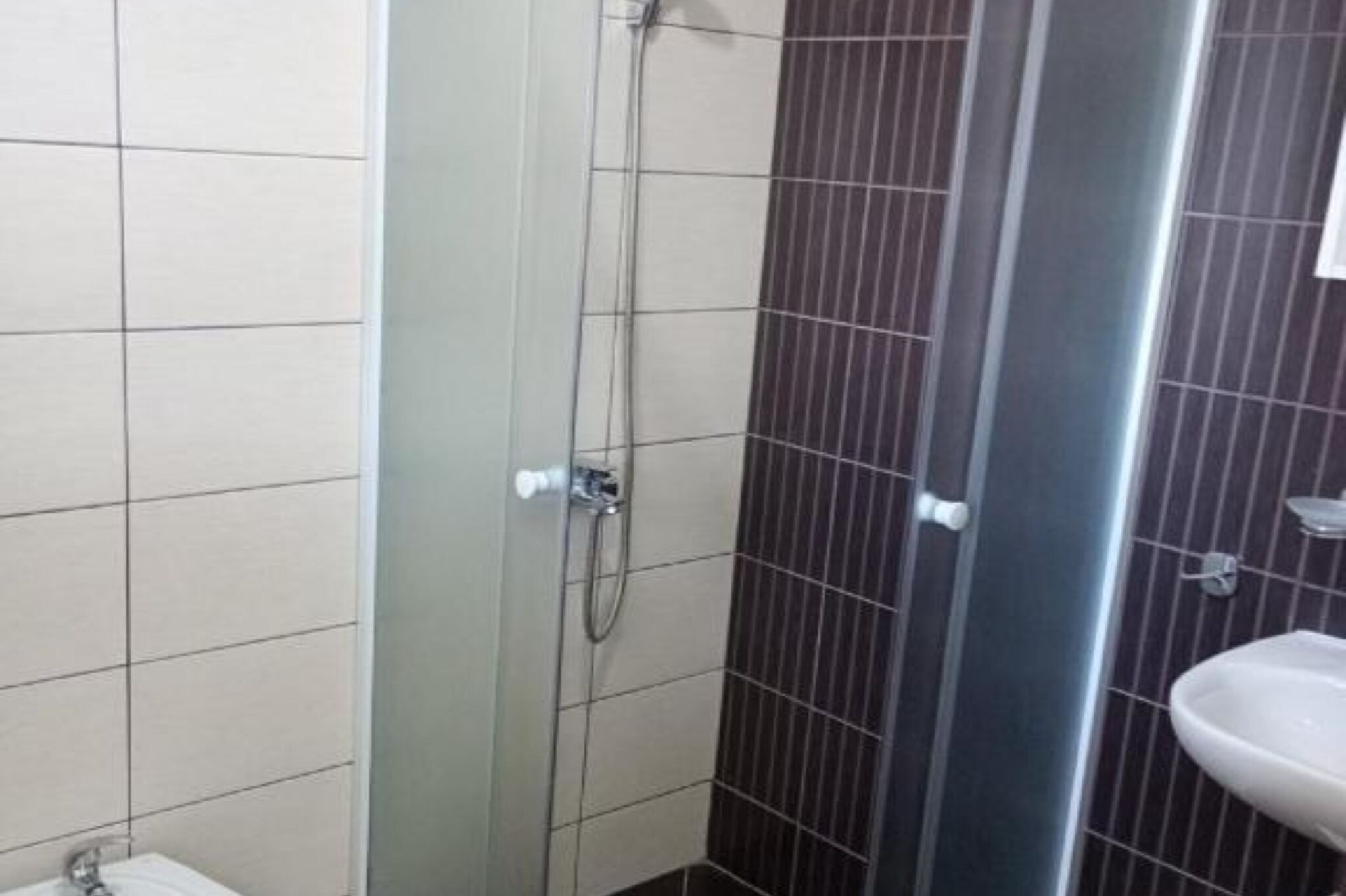 Tivat Relax with Stunning Sea & Mountain Views - Standard Studio Apartment 2-Badkamer