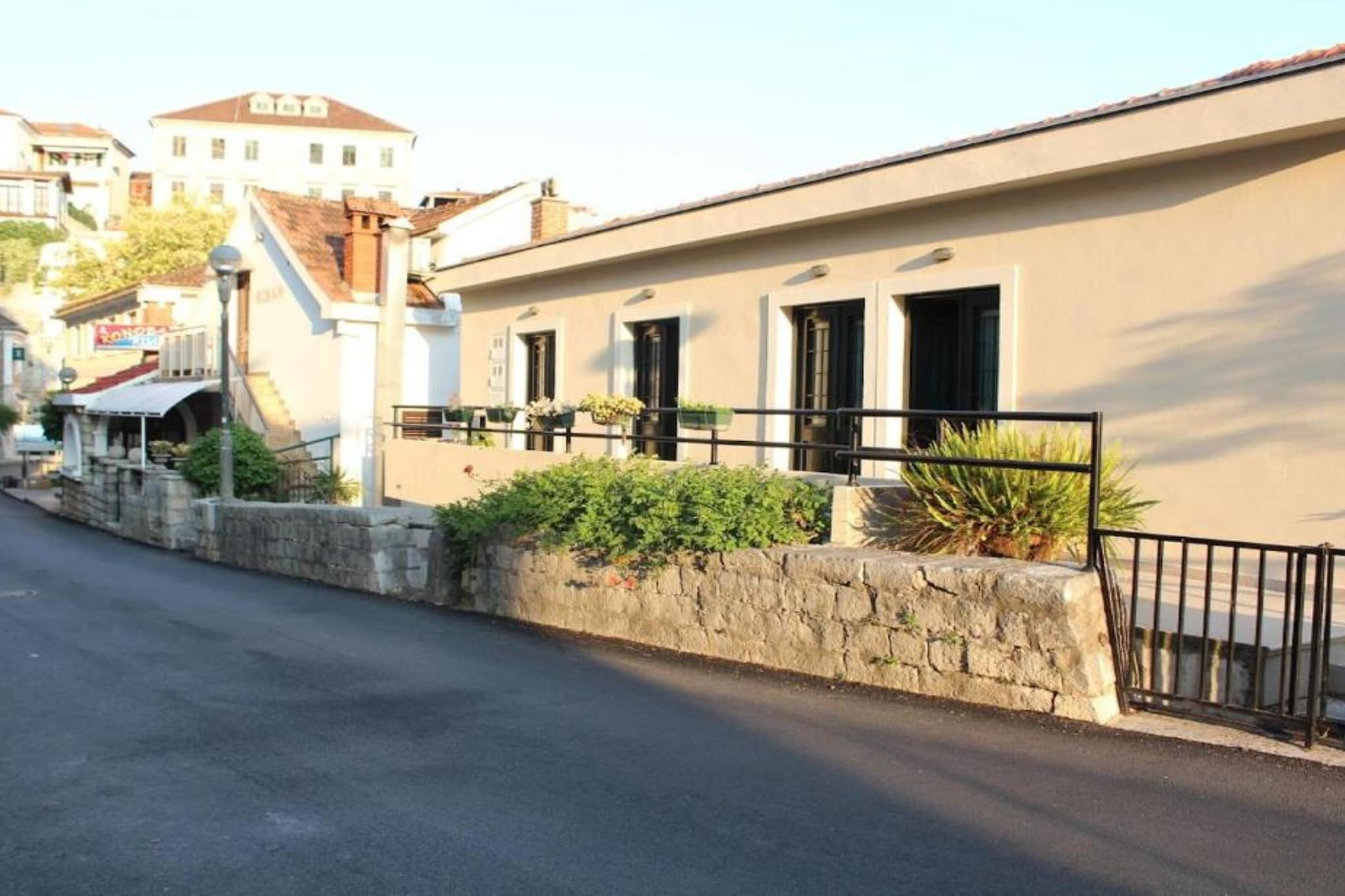 City & Sea Escape – A Perfect Stay in Herceg Novi - Two Bedroom Apartment with Seaview-Buitenlucht