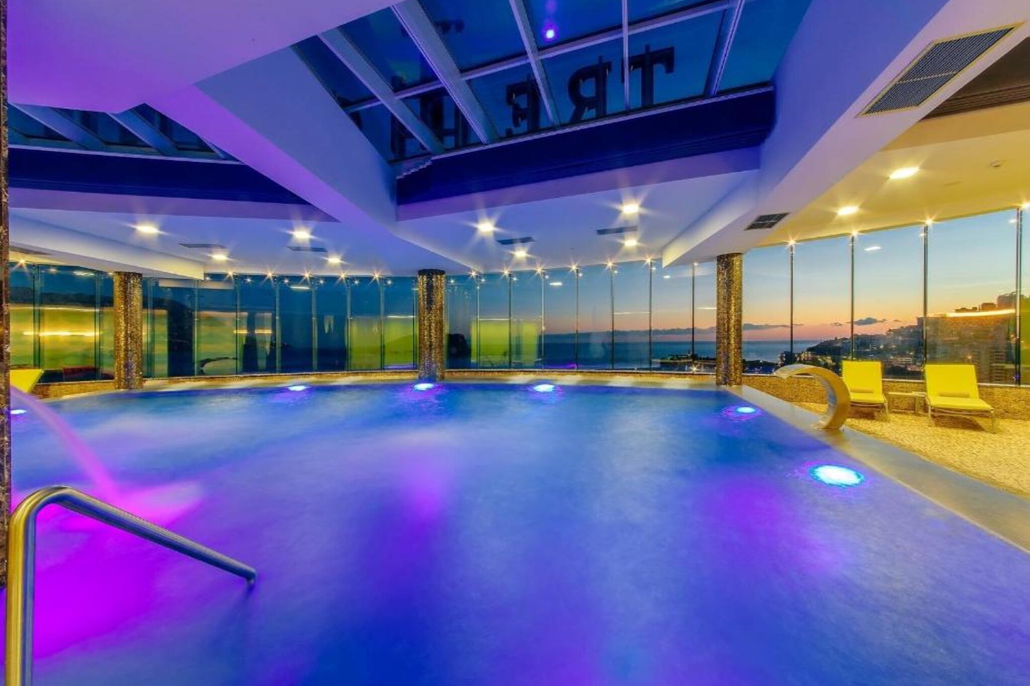 Exclusive Budva Stay Steps From the Beach - One Bedroom Apartment with Balcony-Spa