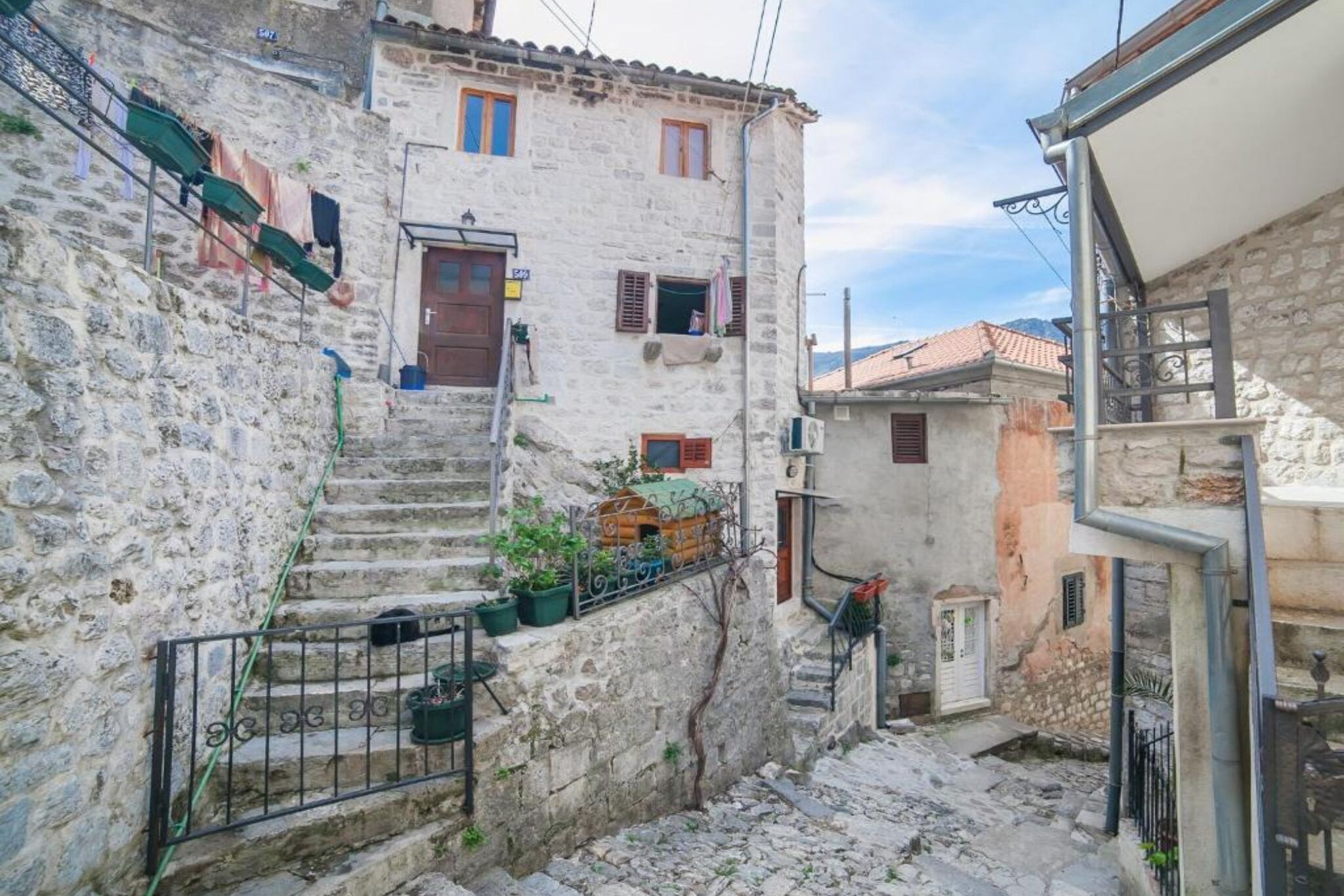 Cozy Stay in Kotor’s Old Town - Studio Apartment-Outdoor