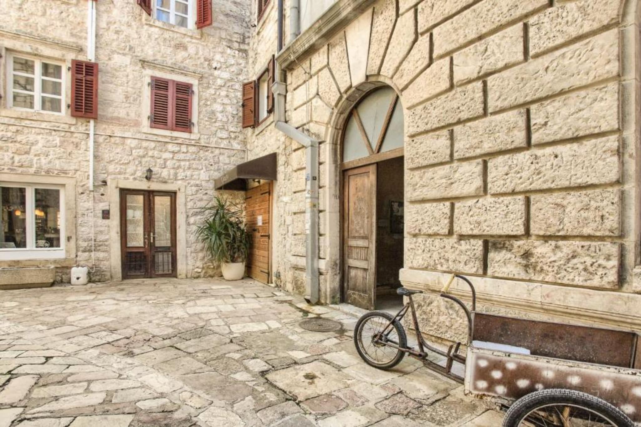 Kotor Old Town Charm Apartment - Two Bedroom Apartment-Outdoor