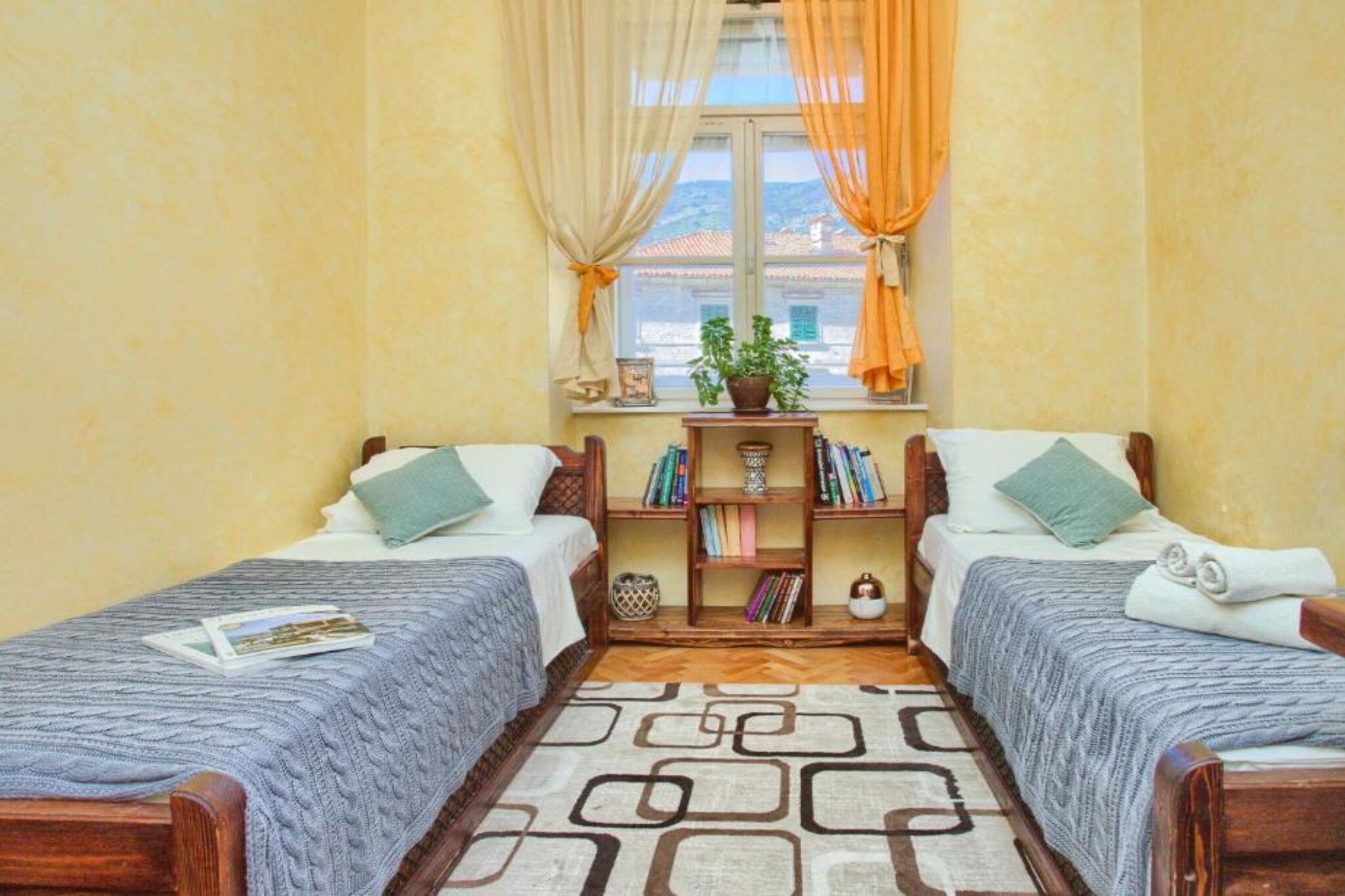 Kotor Old Town Charm Apartment - Two Bedroom Apartment-Bedroom