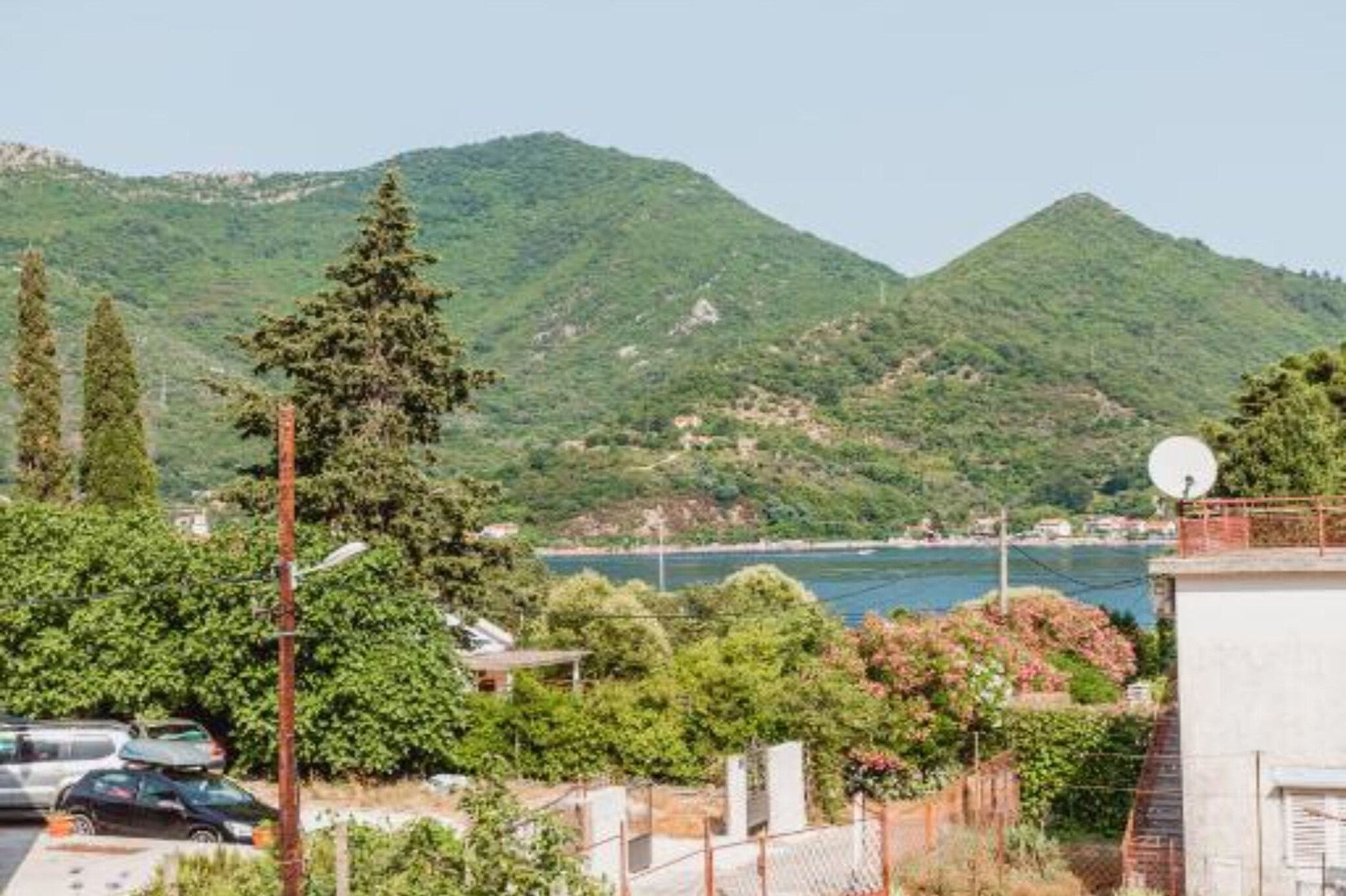 Modern Apartment with Terrace in Herceg Novi - Two Bedroom Apartment-Buitenlucht