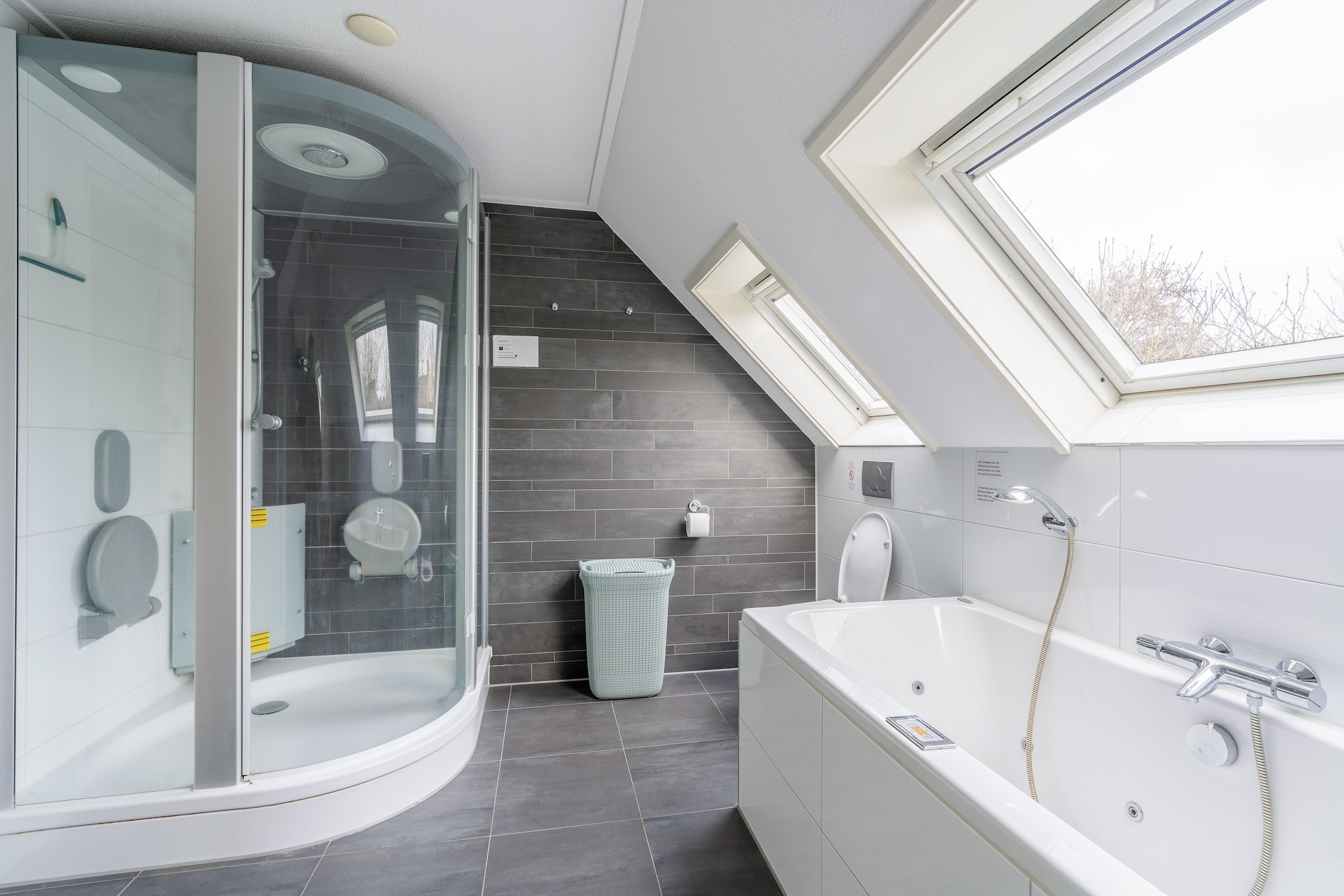 Kamperfoelie 55-Salle de bain