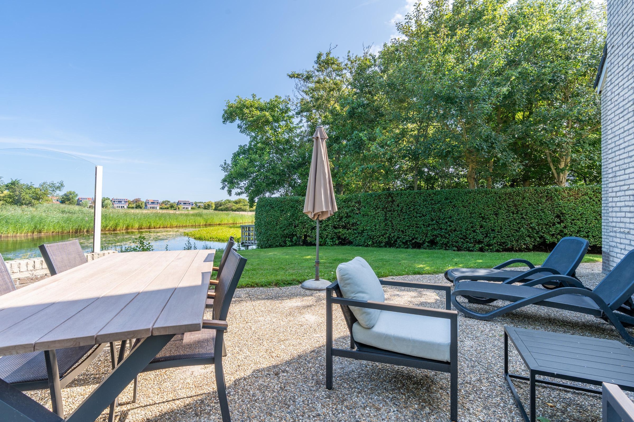 Kamperfoelie 55-Terrasse / balcon