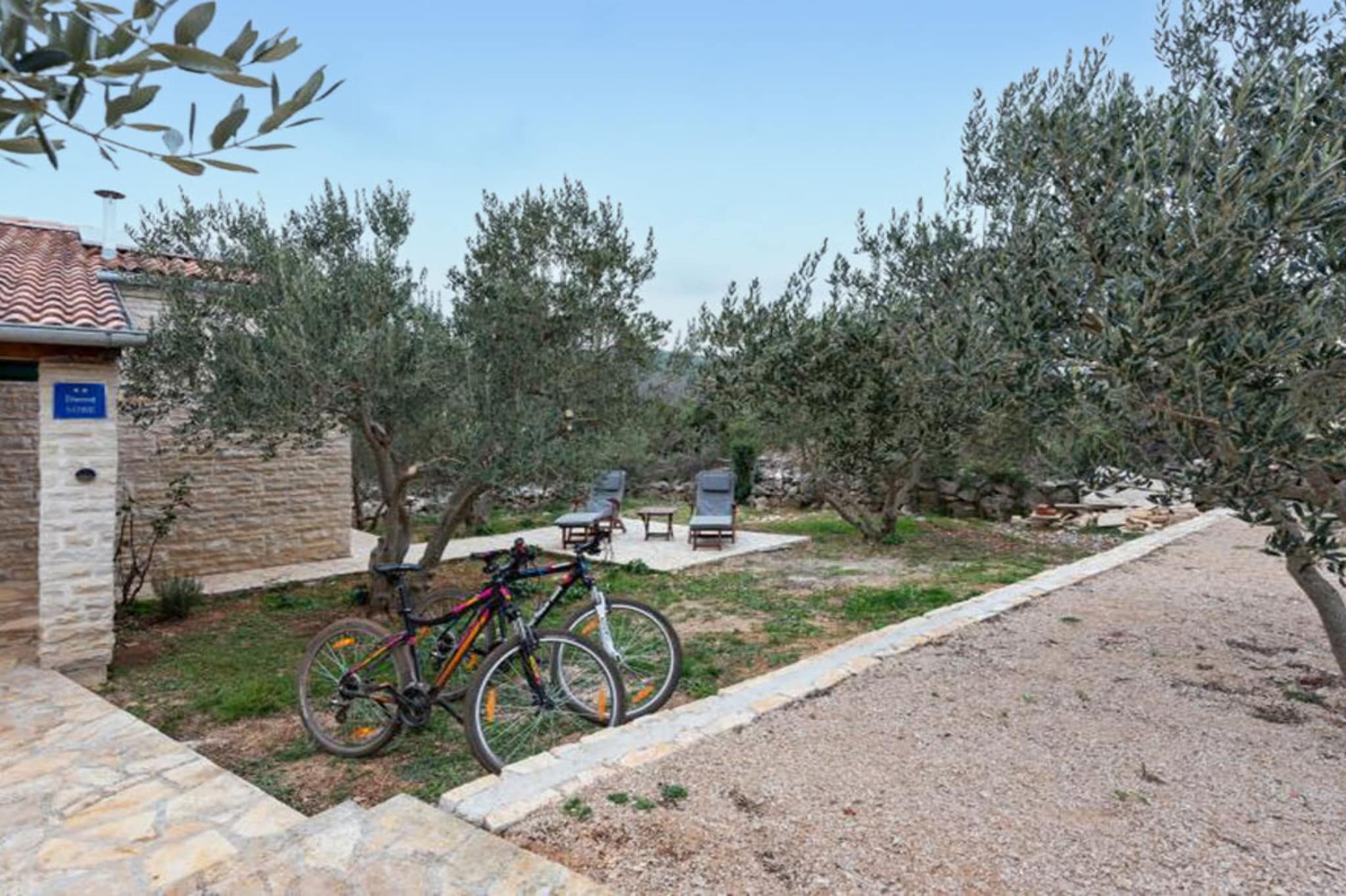Holiday Home Pigmy Cormoran - One Bedroom House with Terrace  and Pool-Garten Sommer