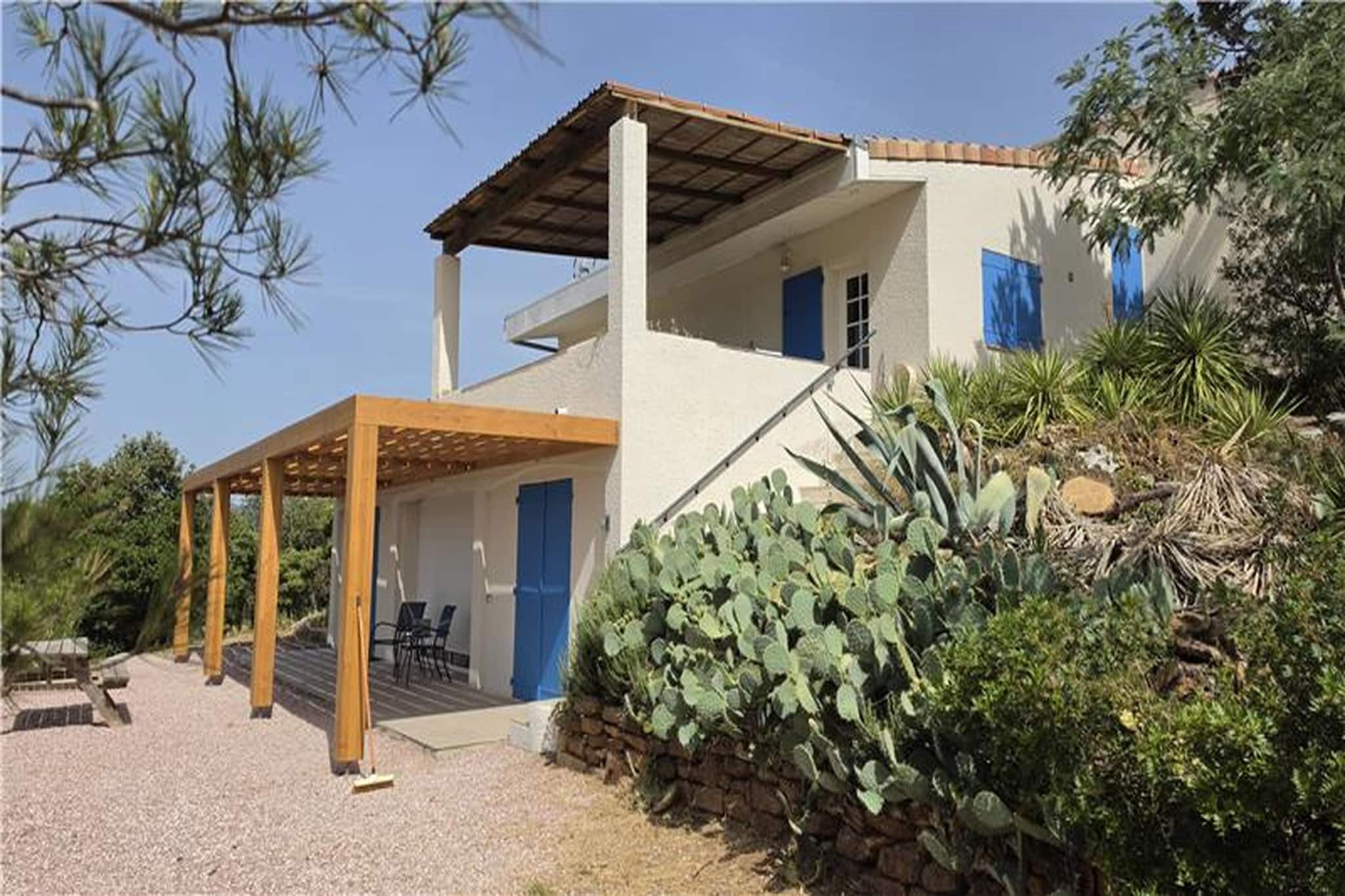 La Garrigue - Buitenkant zomer