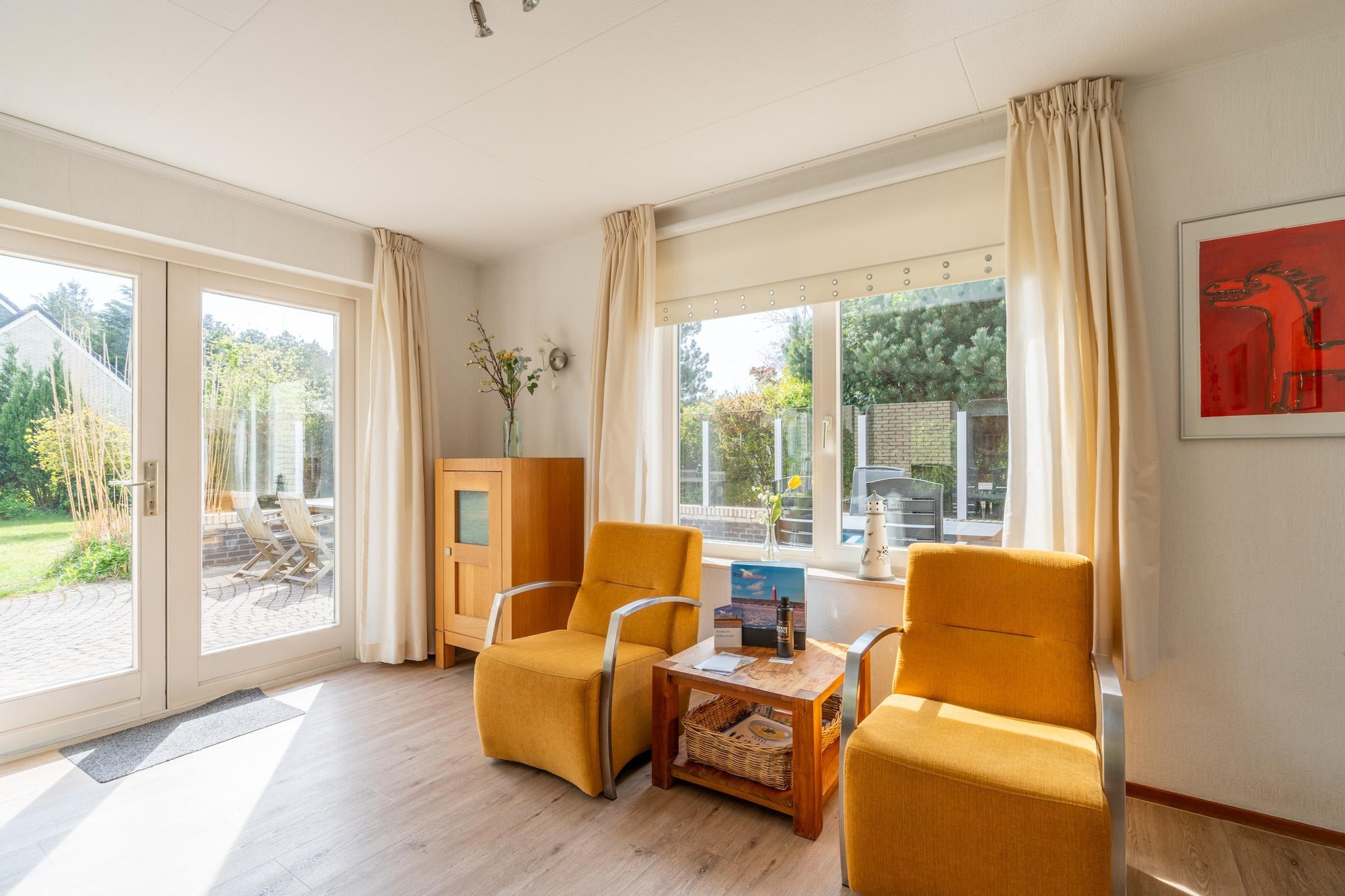 Kamperfoelie 61-Salon