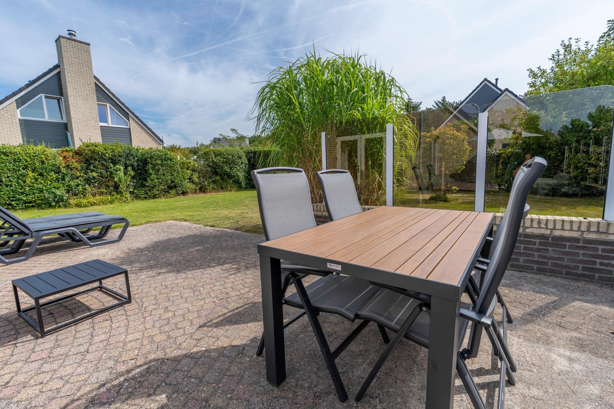 Kamperfoelie 61-Terrasse