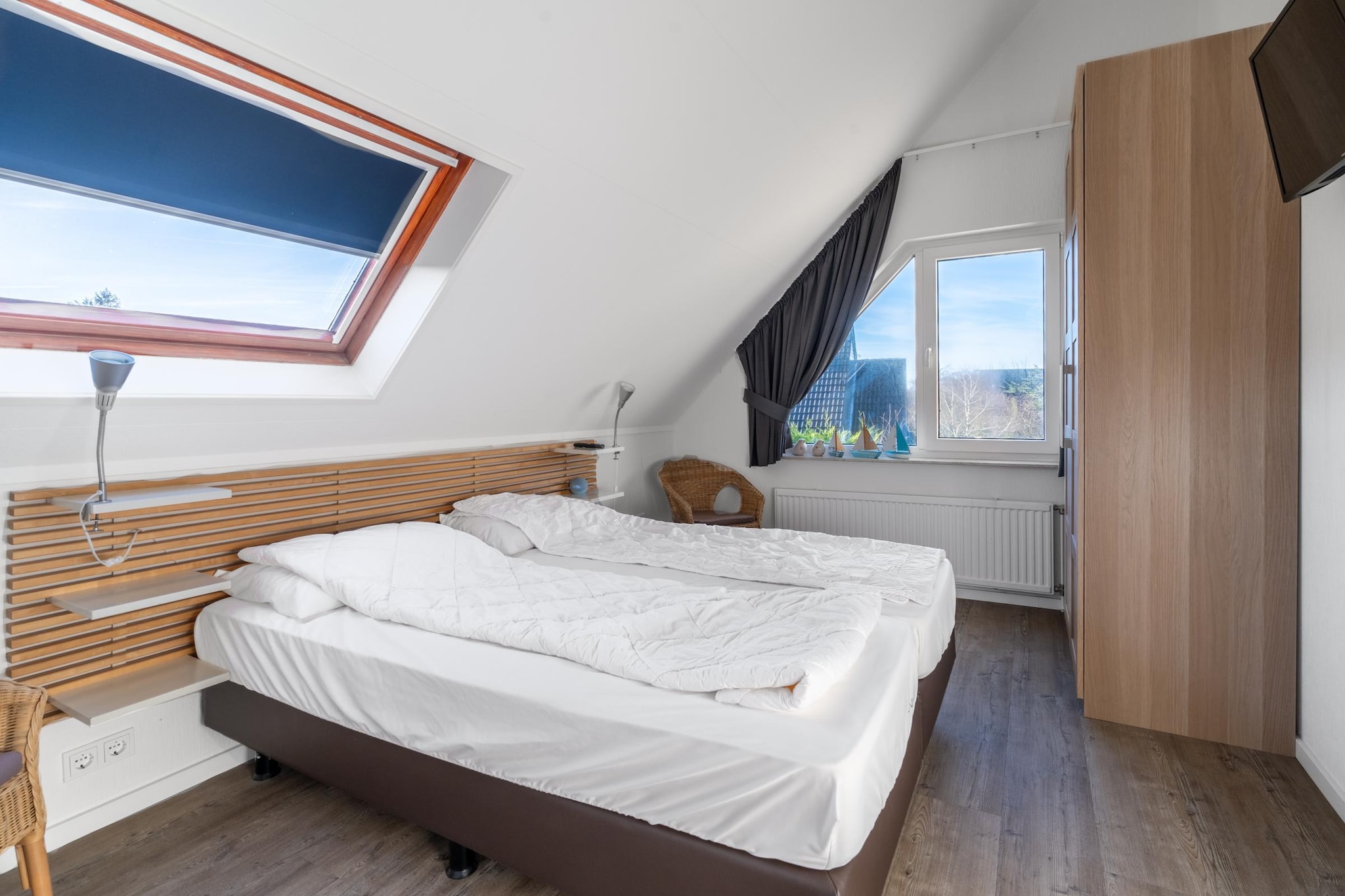 Kamperfoelie 75-Bedroom