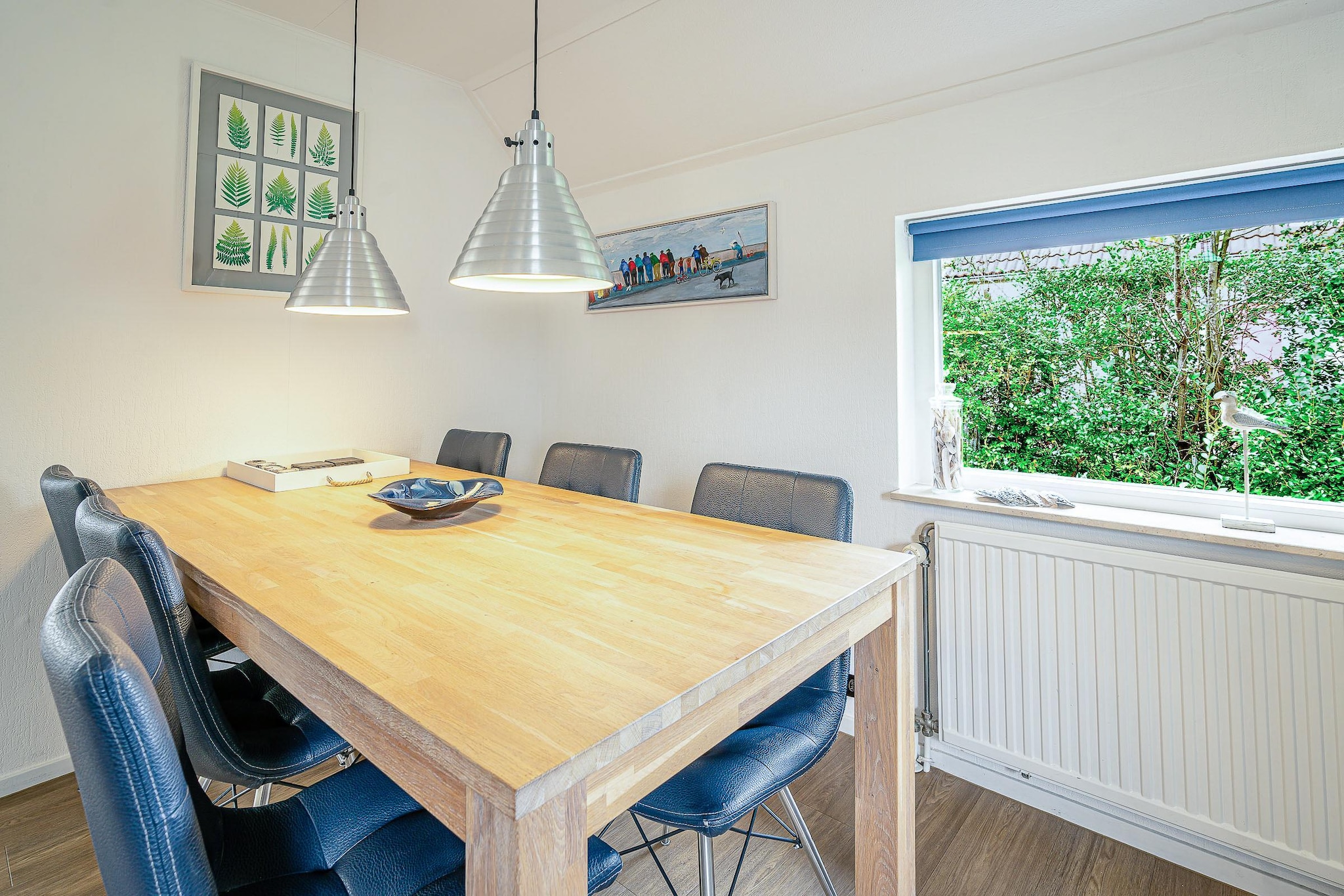 Kamperfoelie 37-Salle à manger