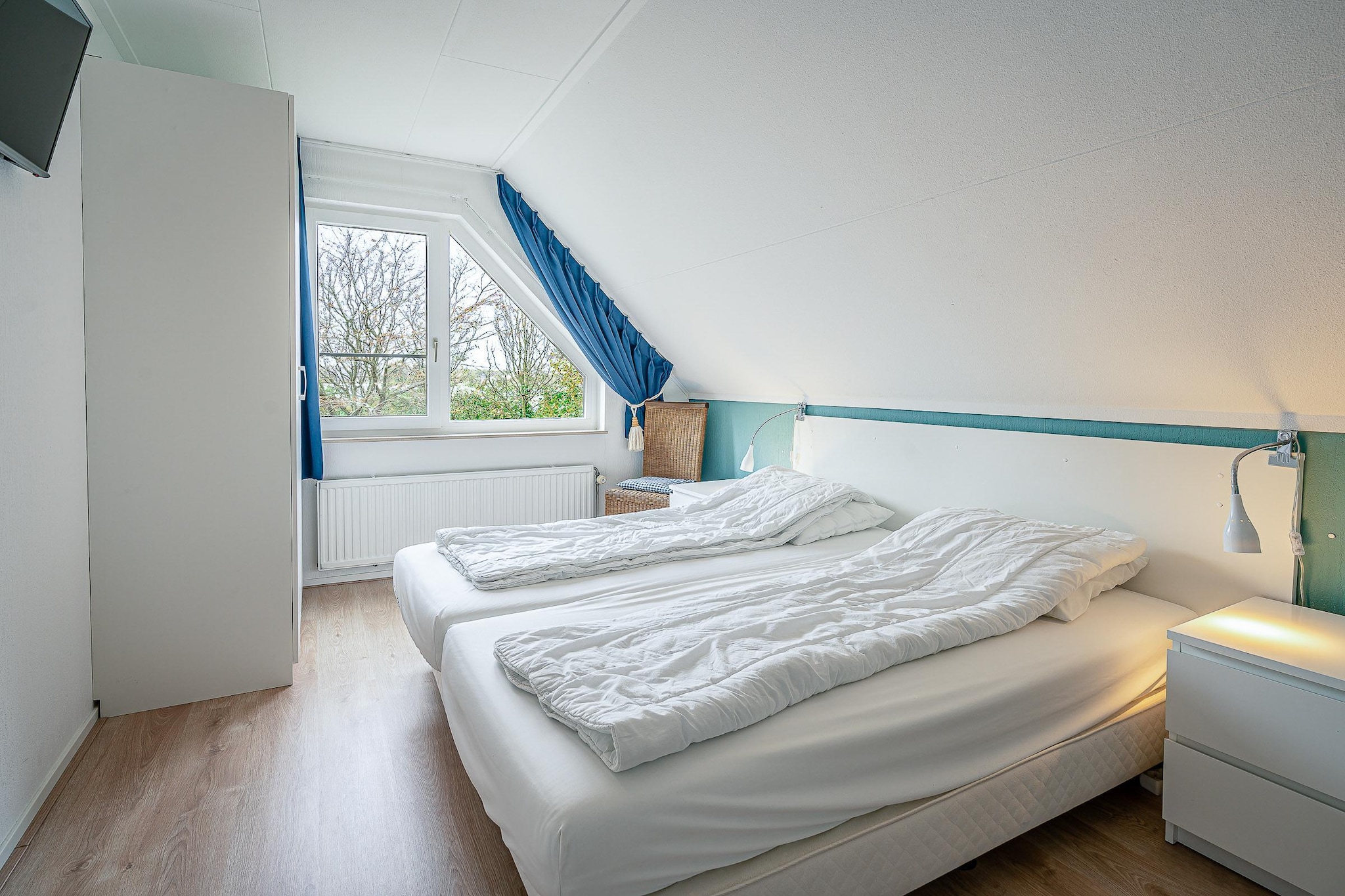 Kamperfoelie 37-Chambre