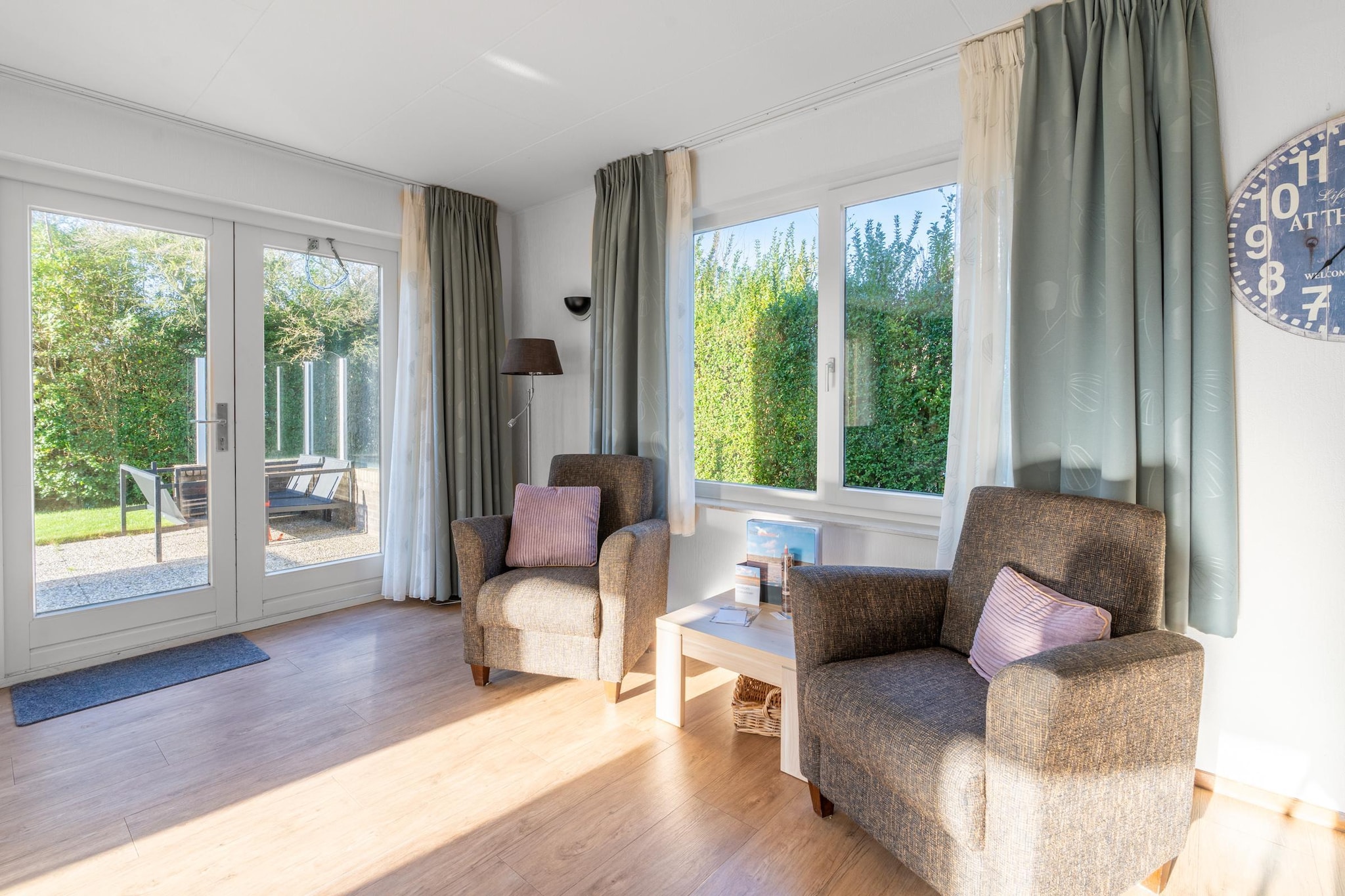 Kamperfoelie 97-Woonkamer