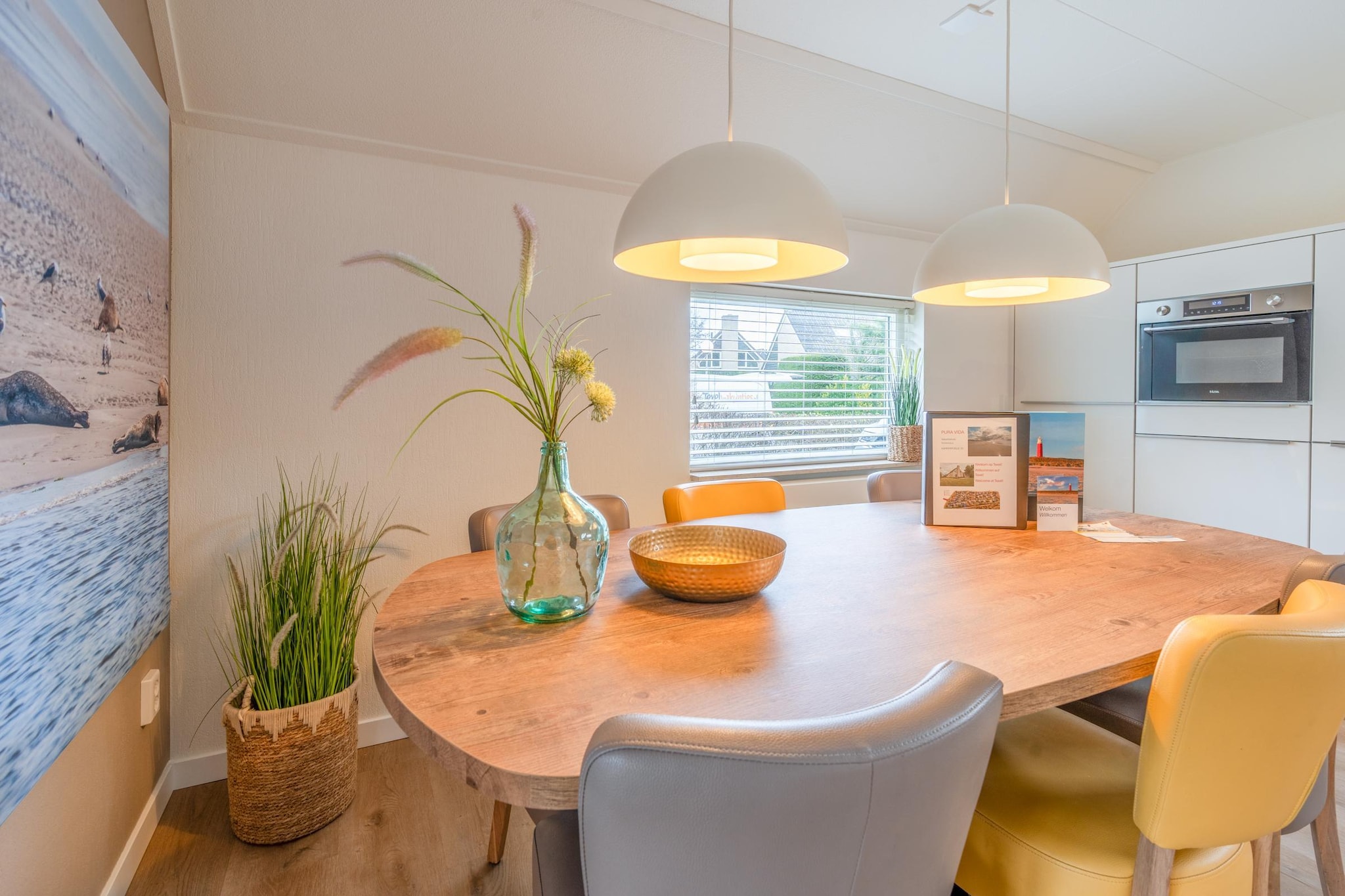 Kamperfoelie 33-Salle à manger