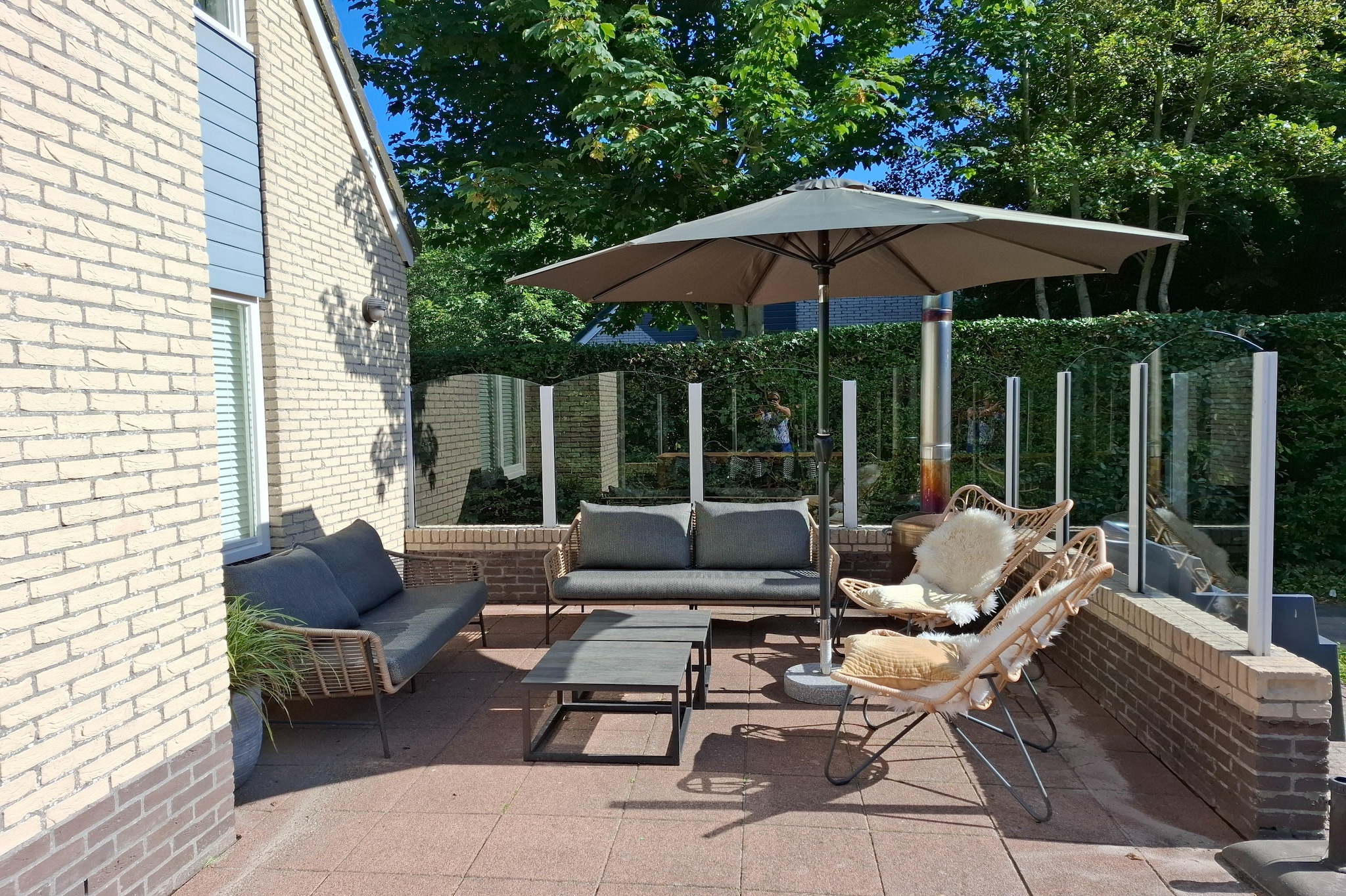 Kamperfoelie 33-Terrasse / balcon